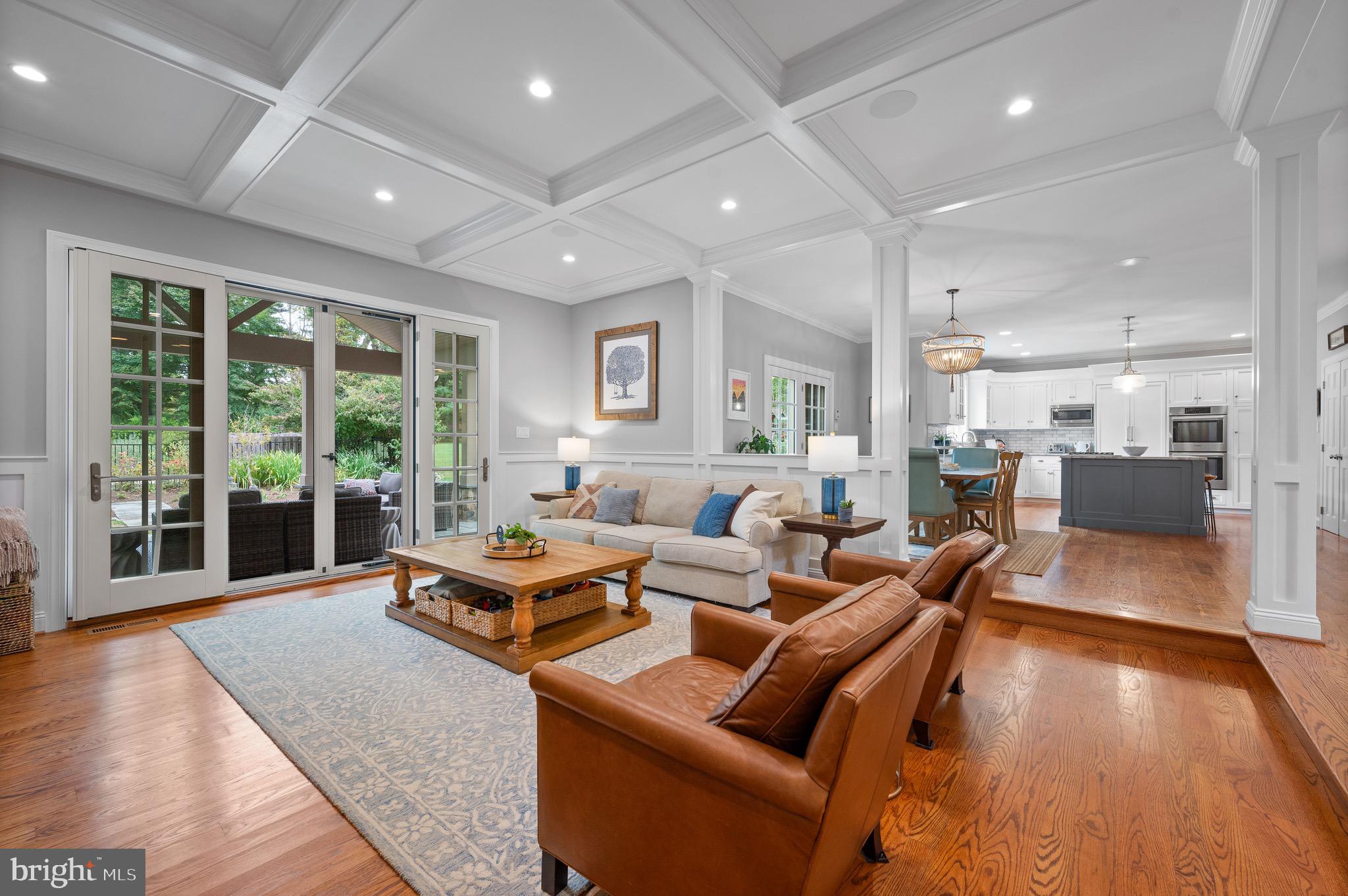 HORSESHOE FARM - Residential