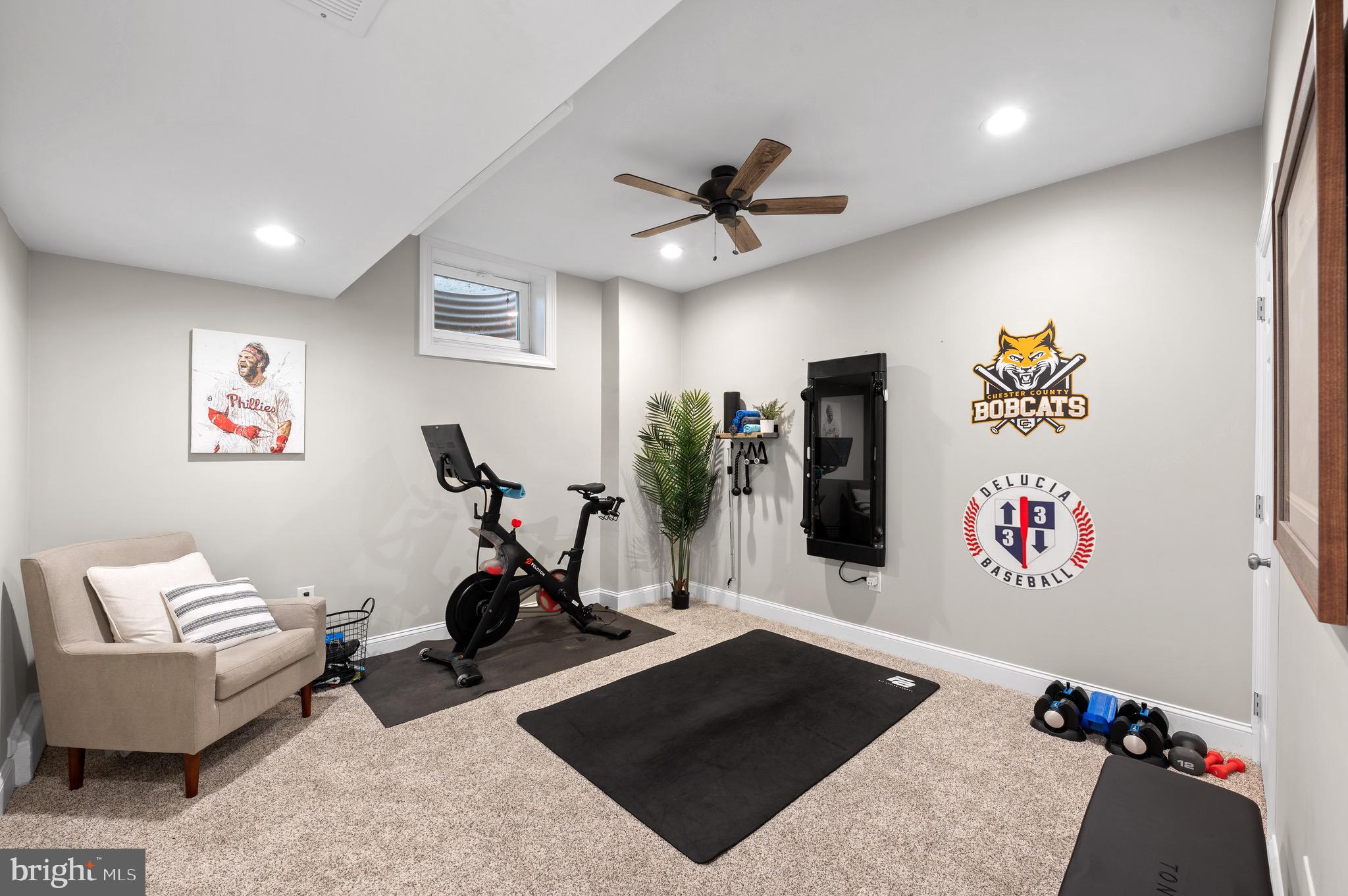 HORSESHOE FARM - Residential