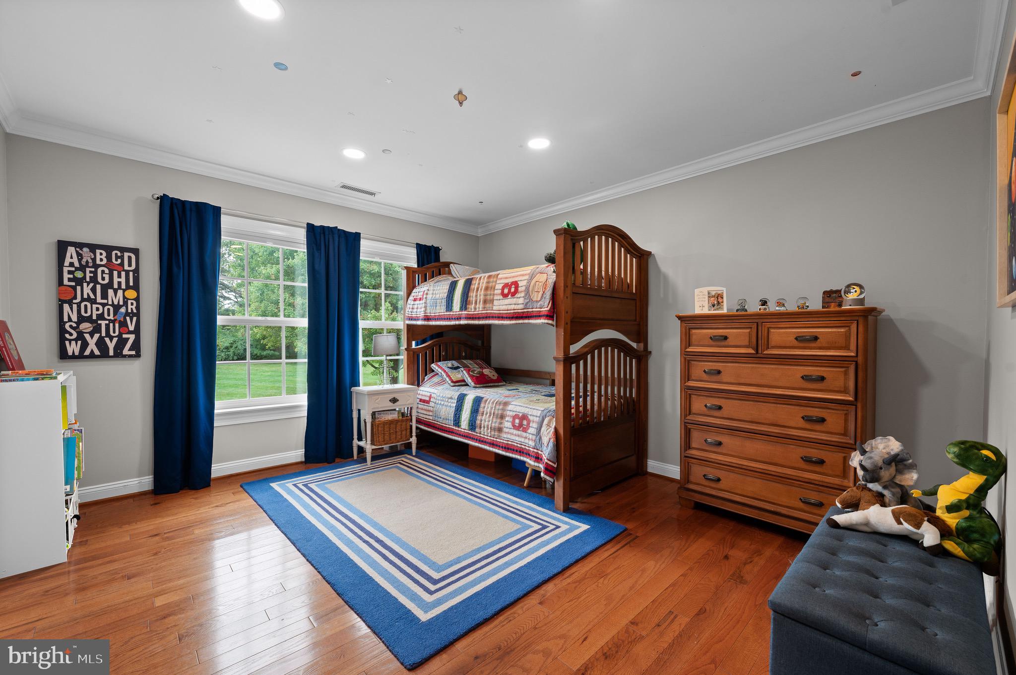 HORSESHOE FARM - Residential