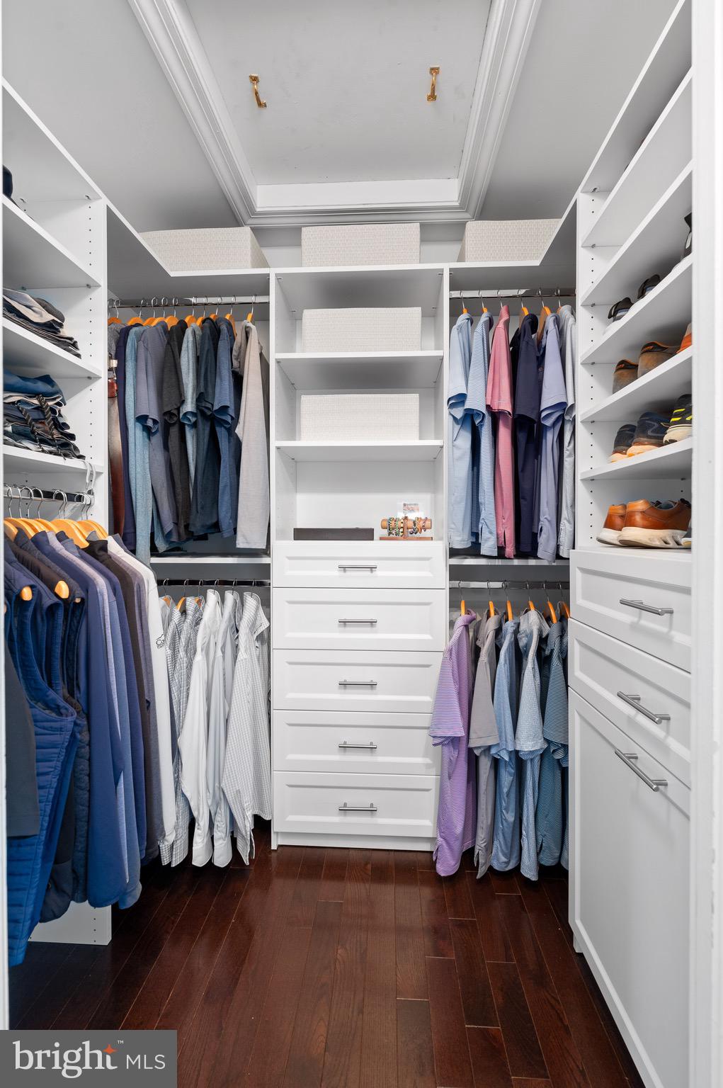 HORSESHOE FARM - Residential