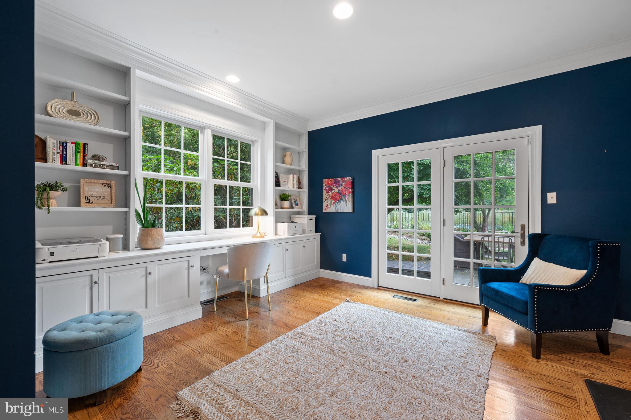 HORSESHOE FARM - Residential