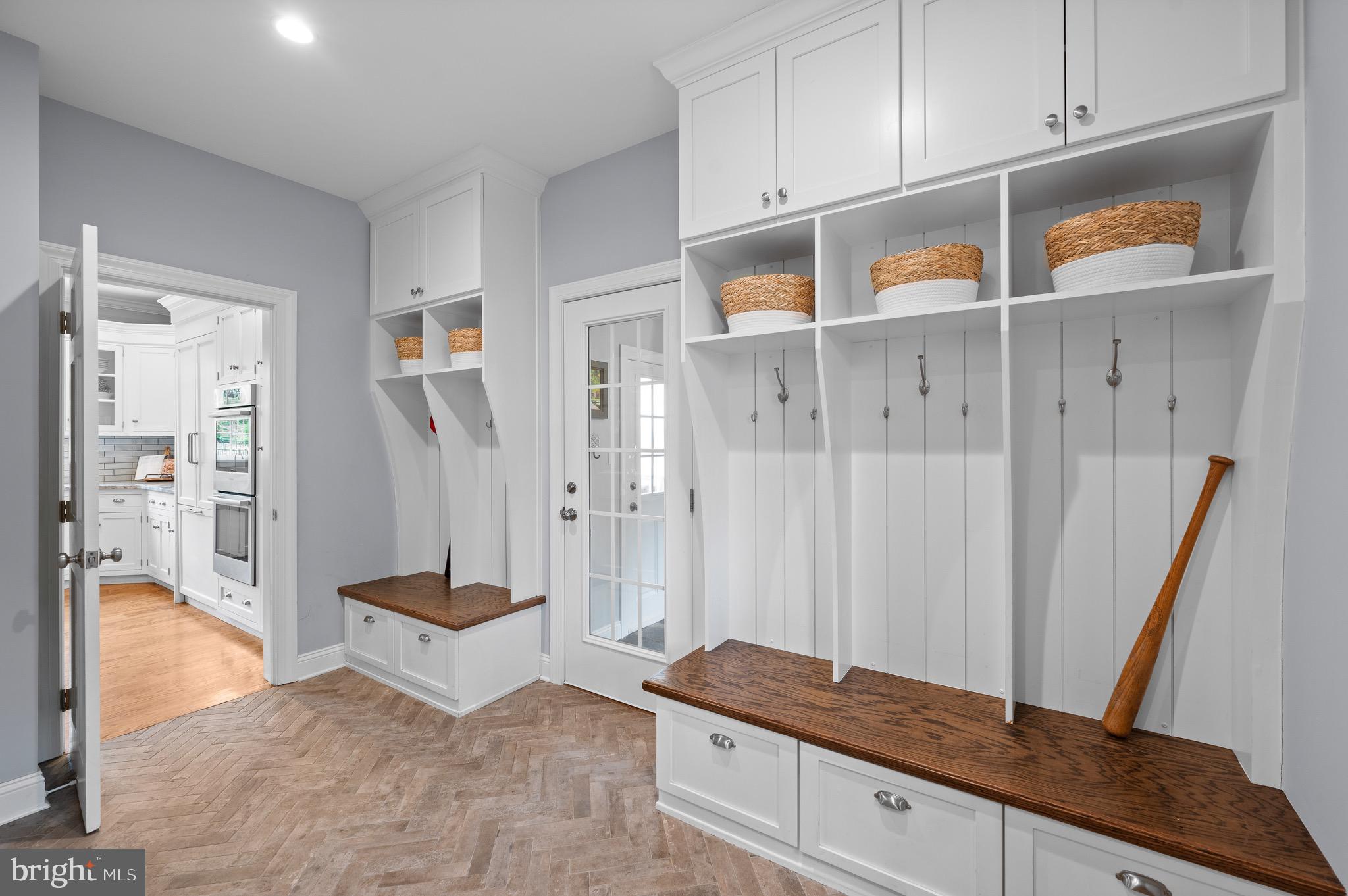 HORSESHOE FARM - Residential