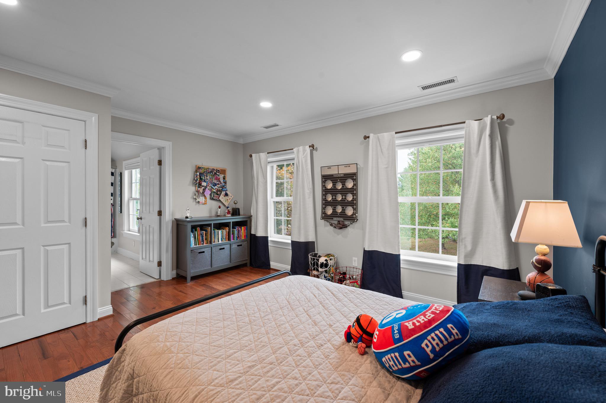 HORSESHOE FARM - Residential