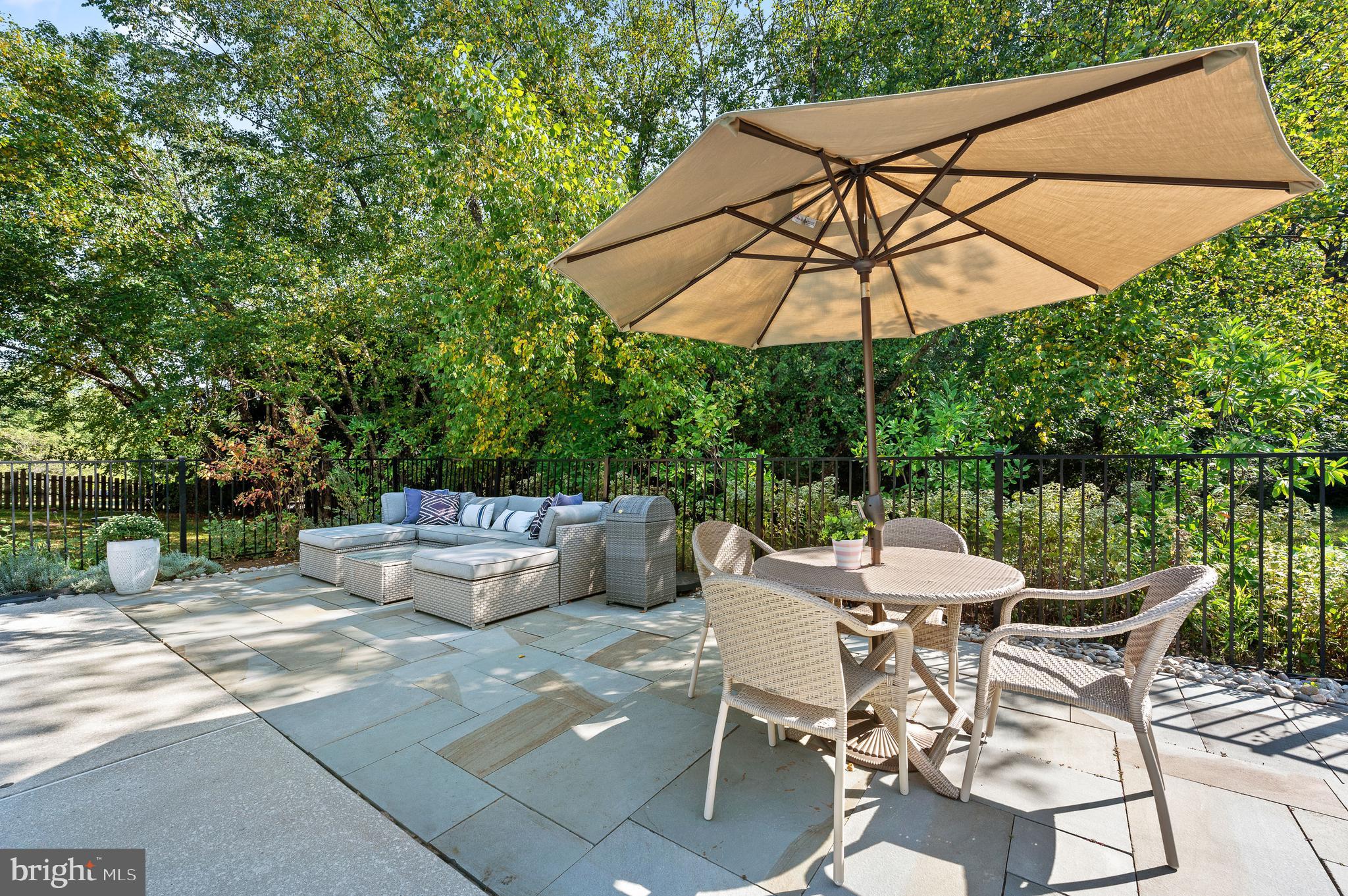 HORSESHOE FARM - Residential