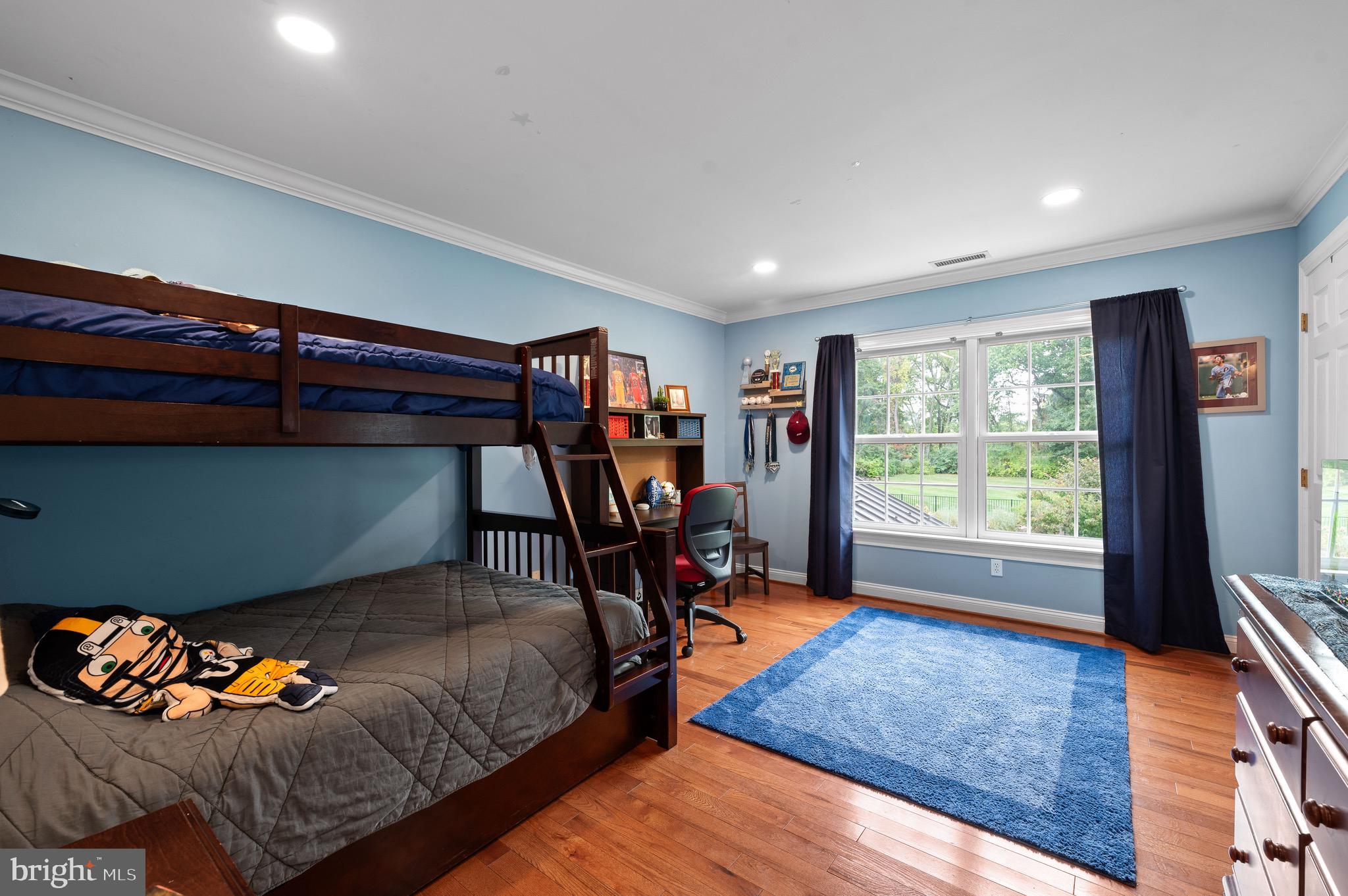 HORSESHOE FARM - Residential