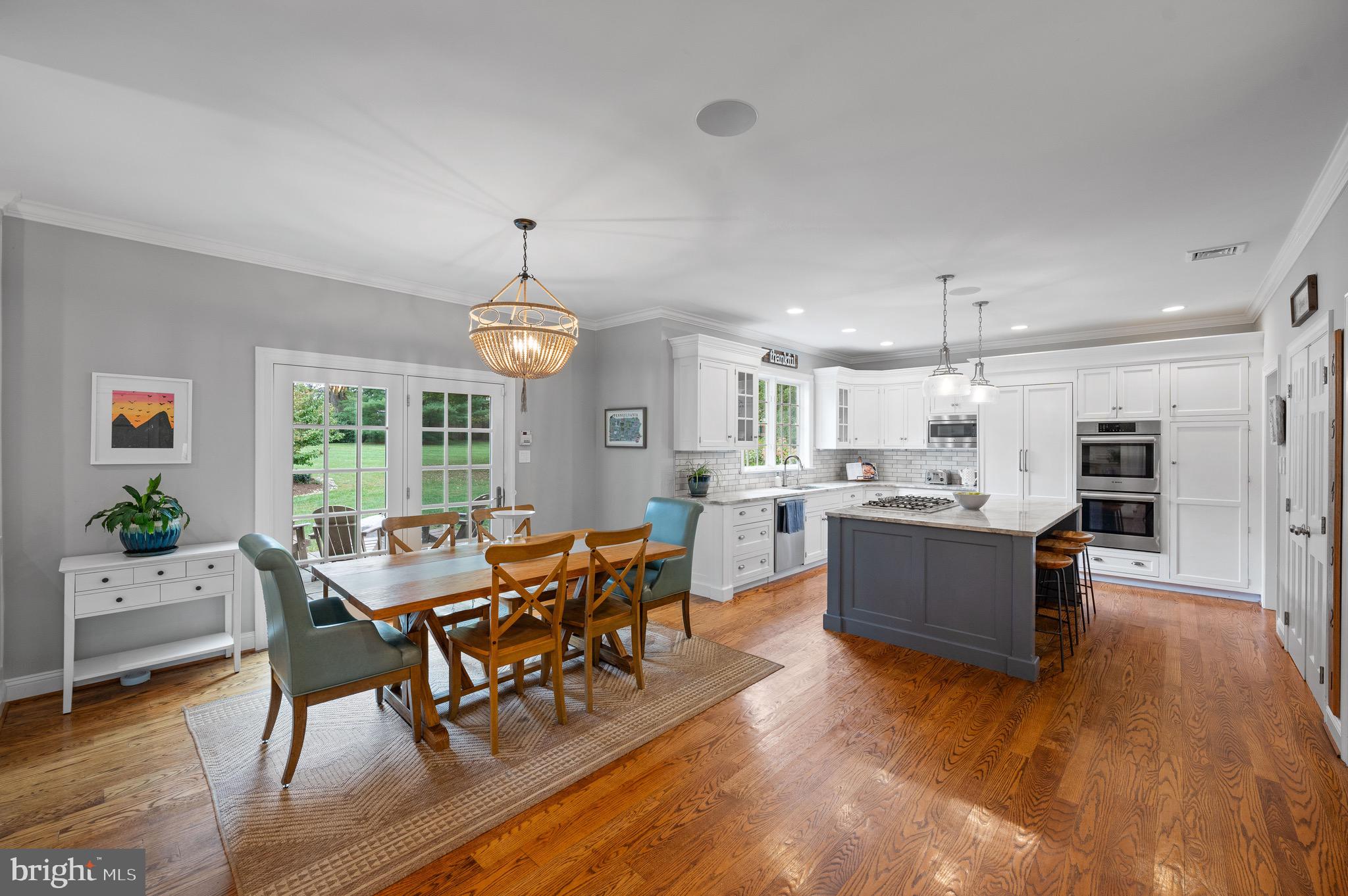 HORSESHOE FARM - Residential