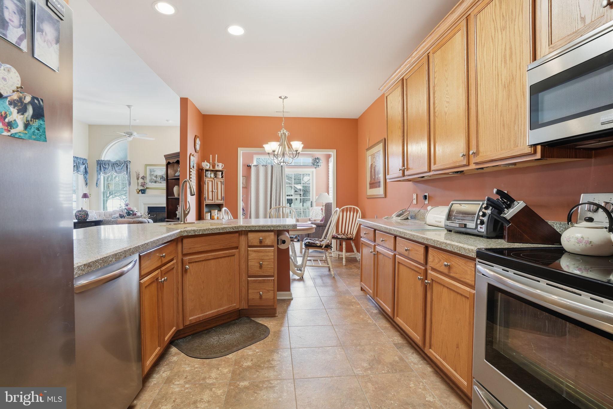 LEGACY OAKS - Residential