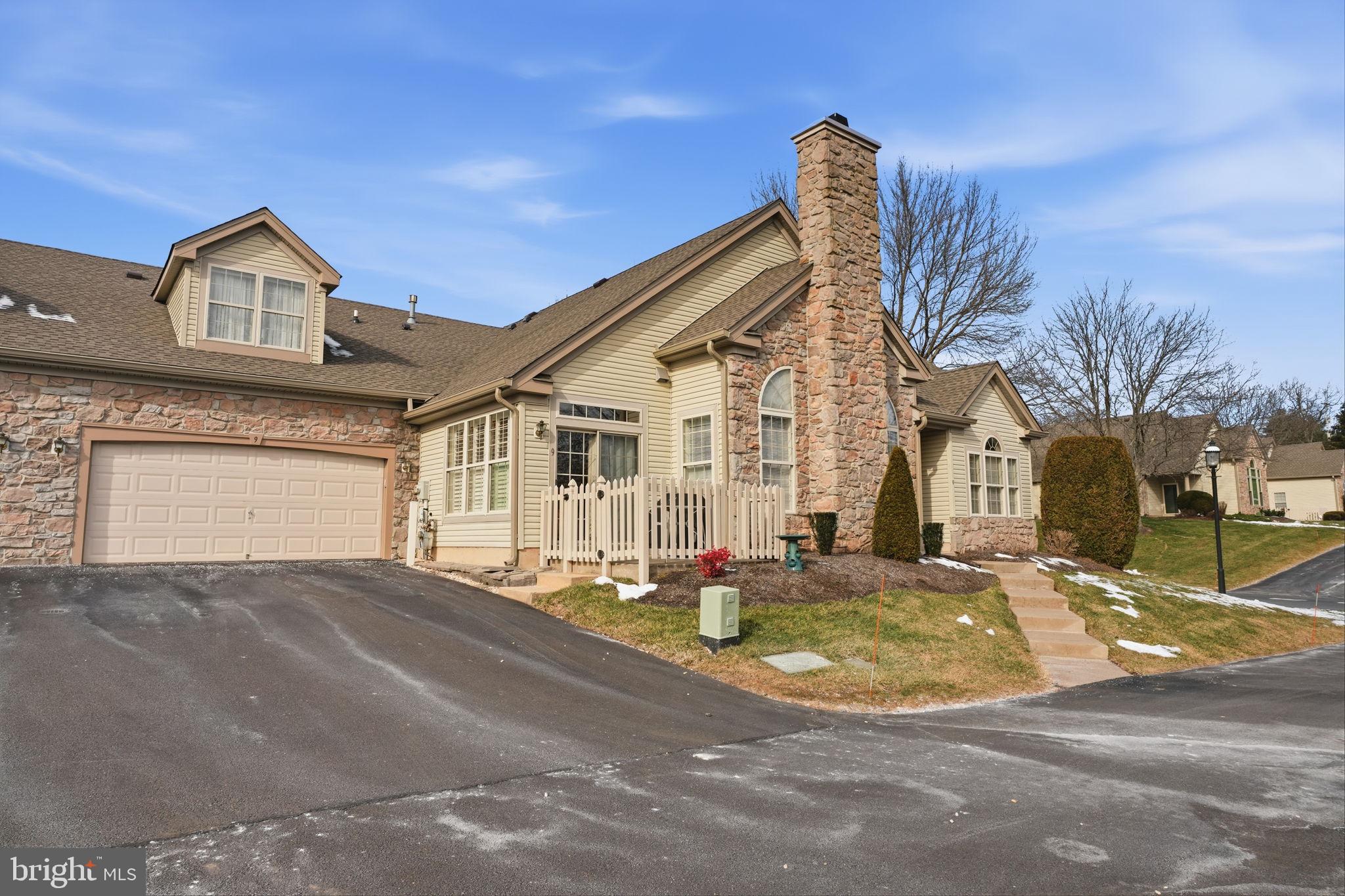 LEGACY OAKS - Residential