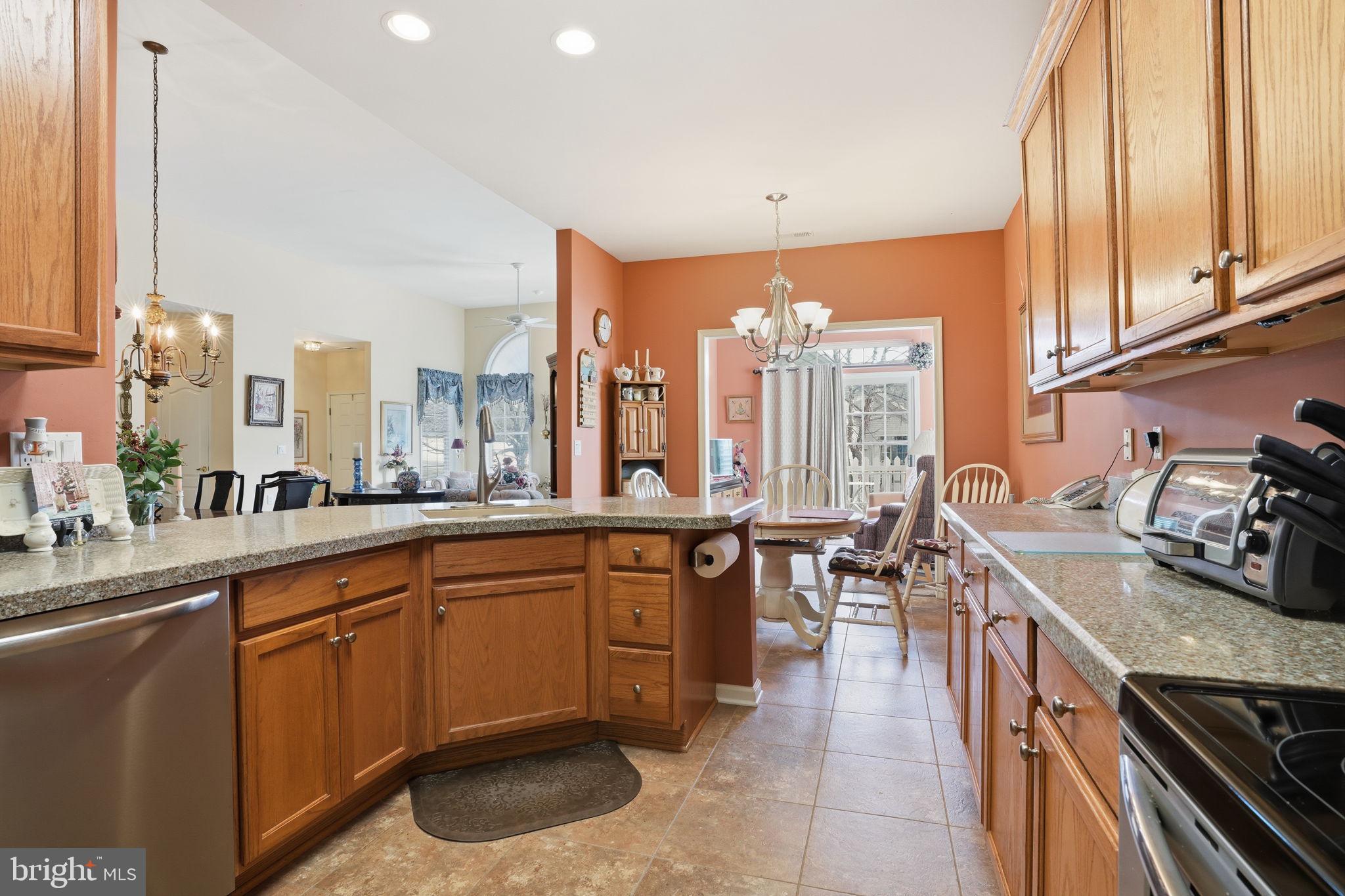 LEGACY OAKS - Residential