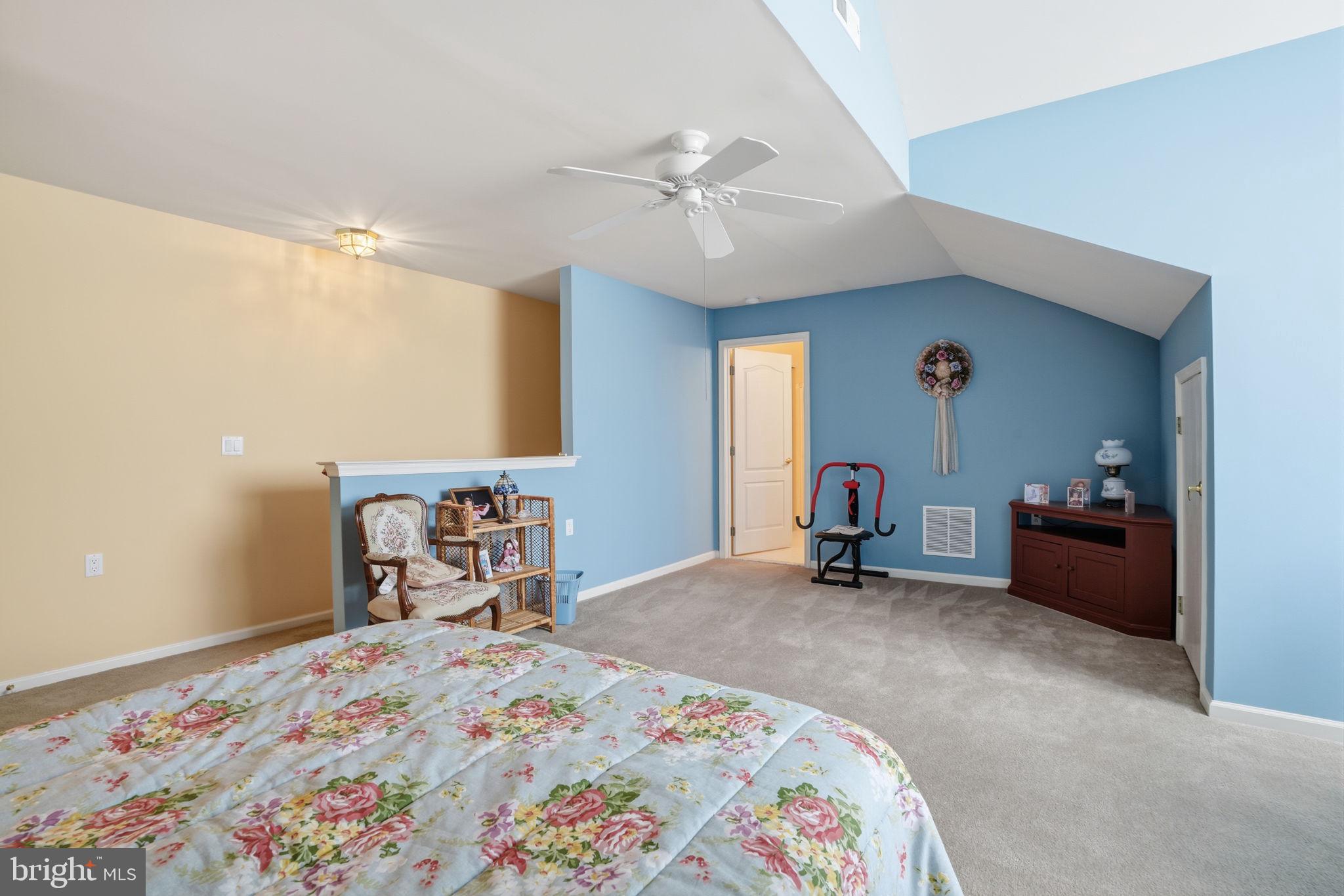 LEGACY OAKS - Residential