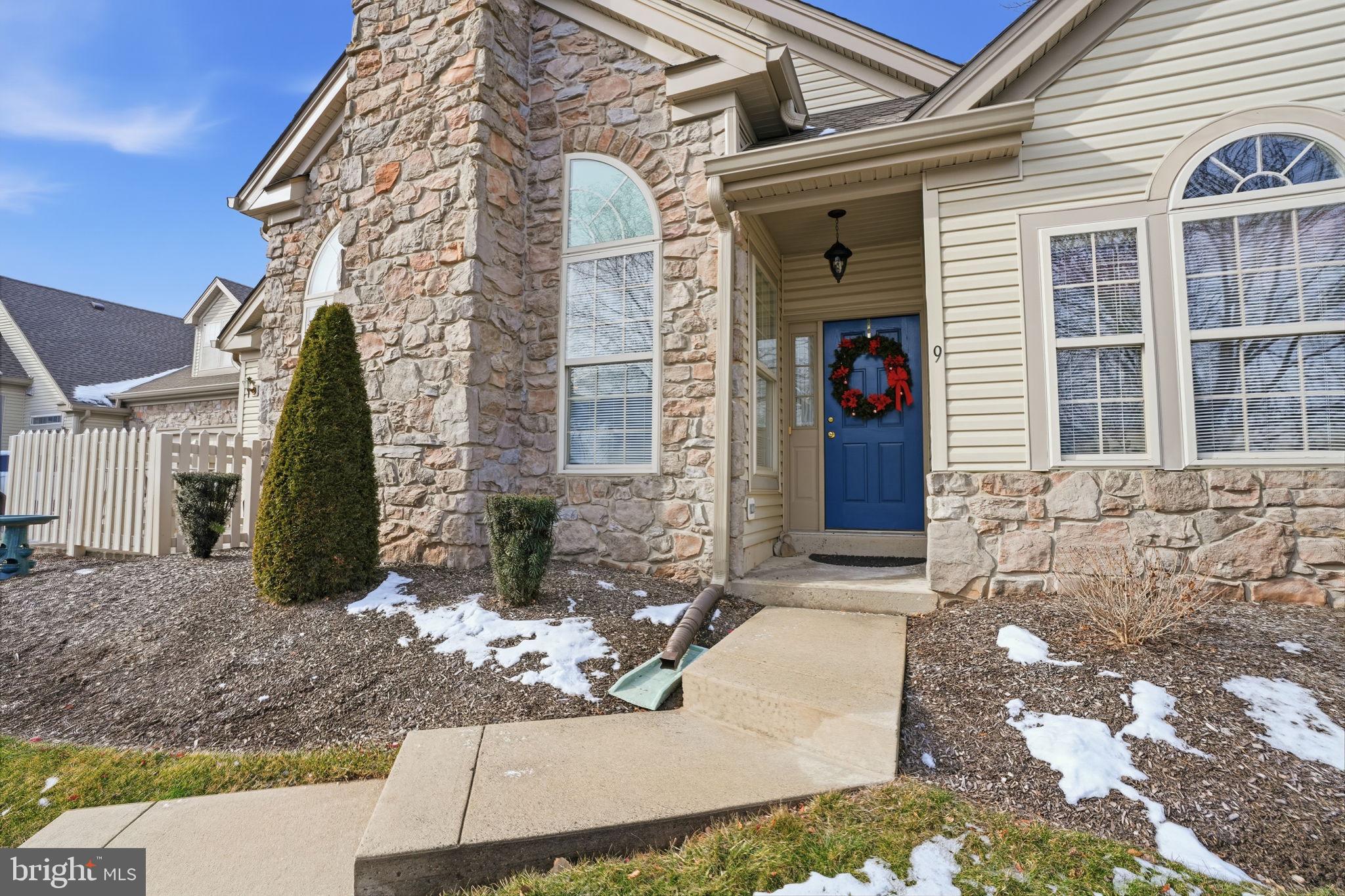 LEGACY OAKS - Residential