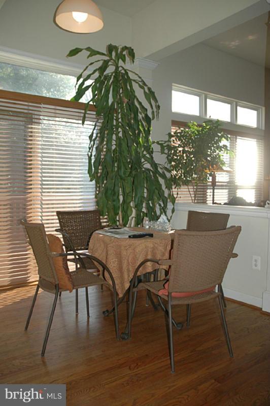 NUTLEY LEE HIGHWAY - Residential Lease