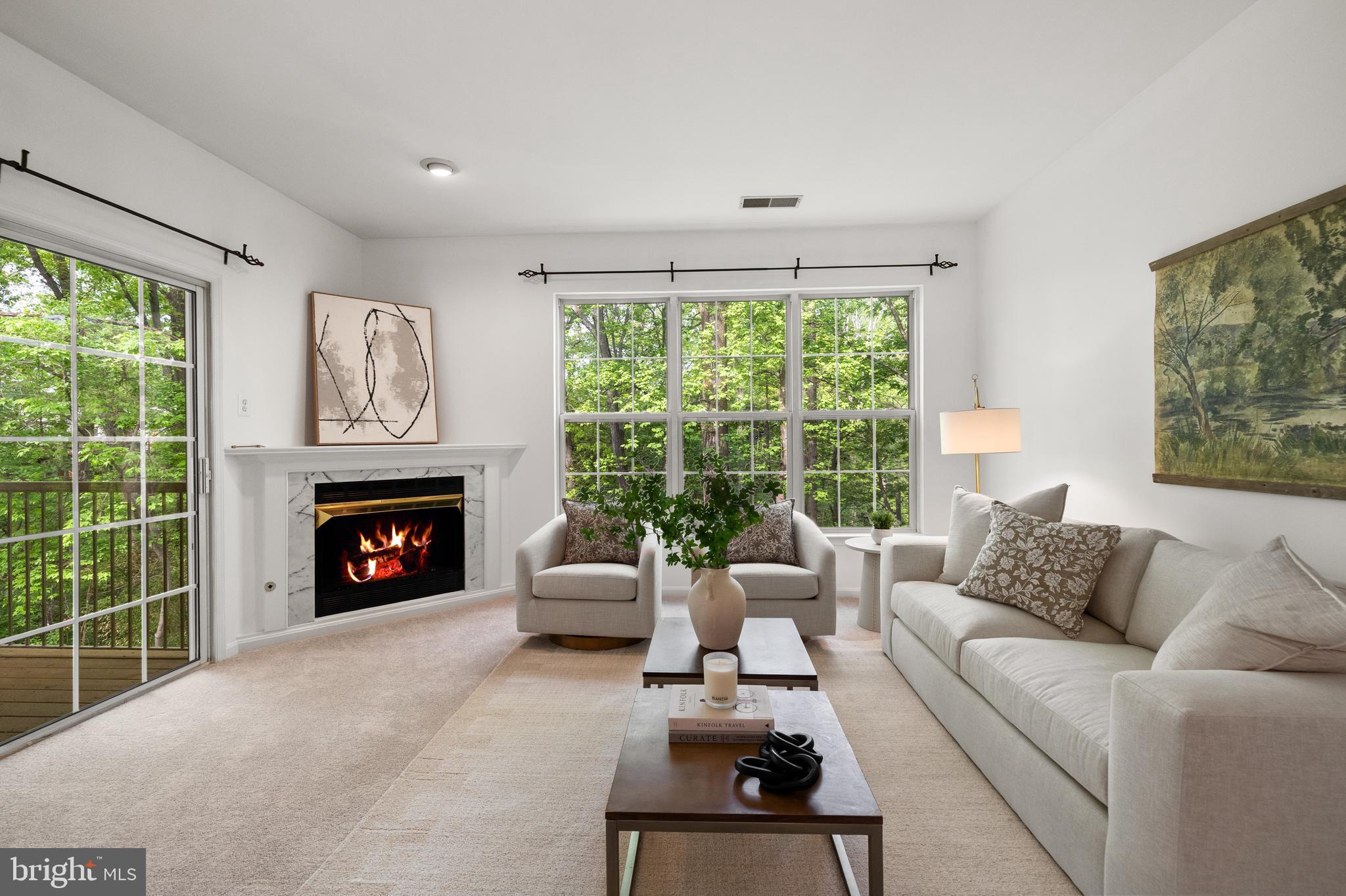 ISLAND CREEK - Residential