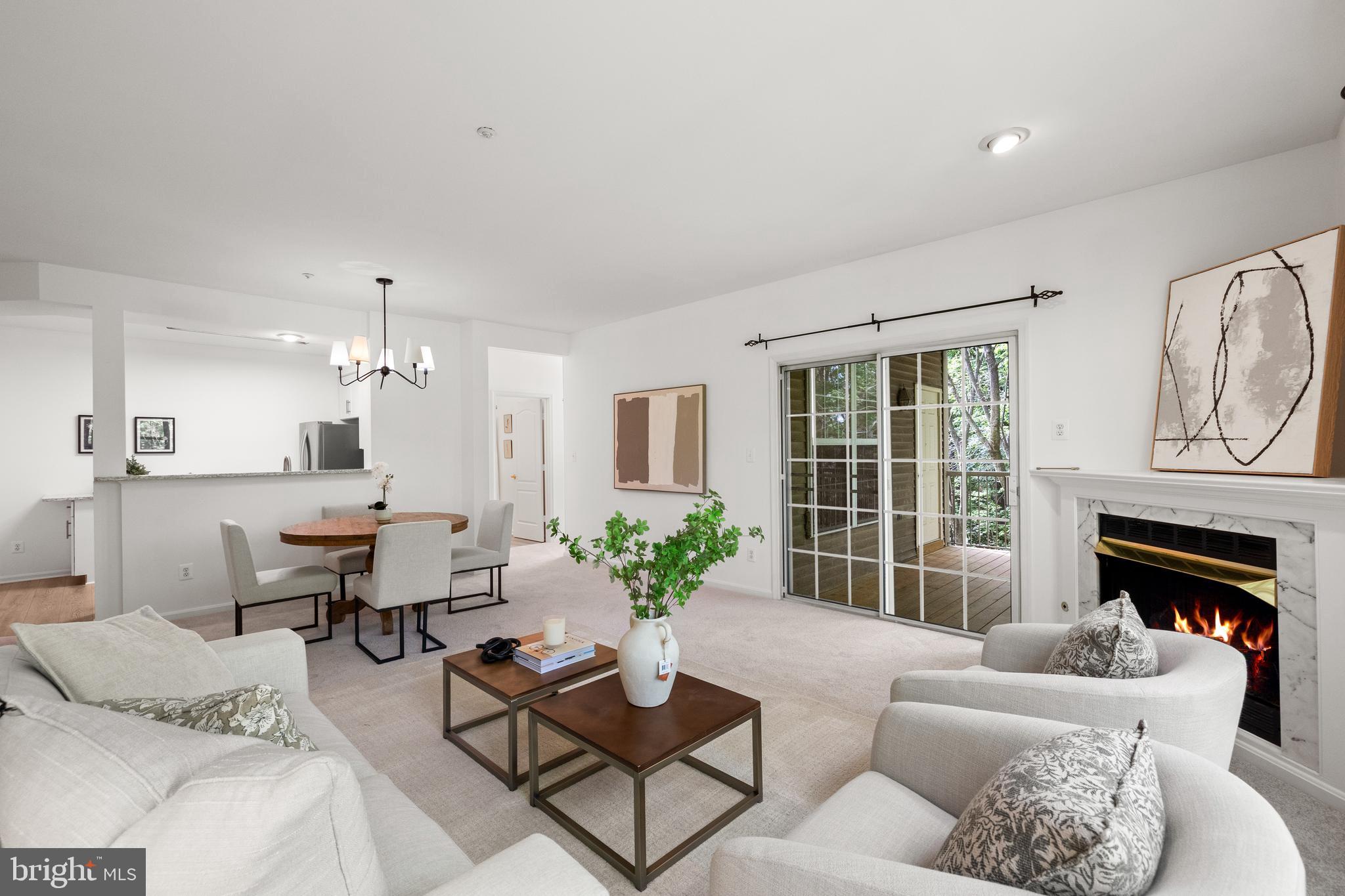 ISLAND CREEK - Residential