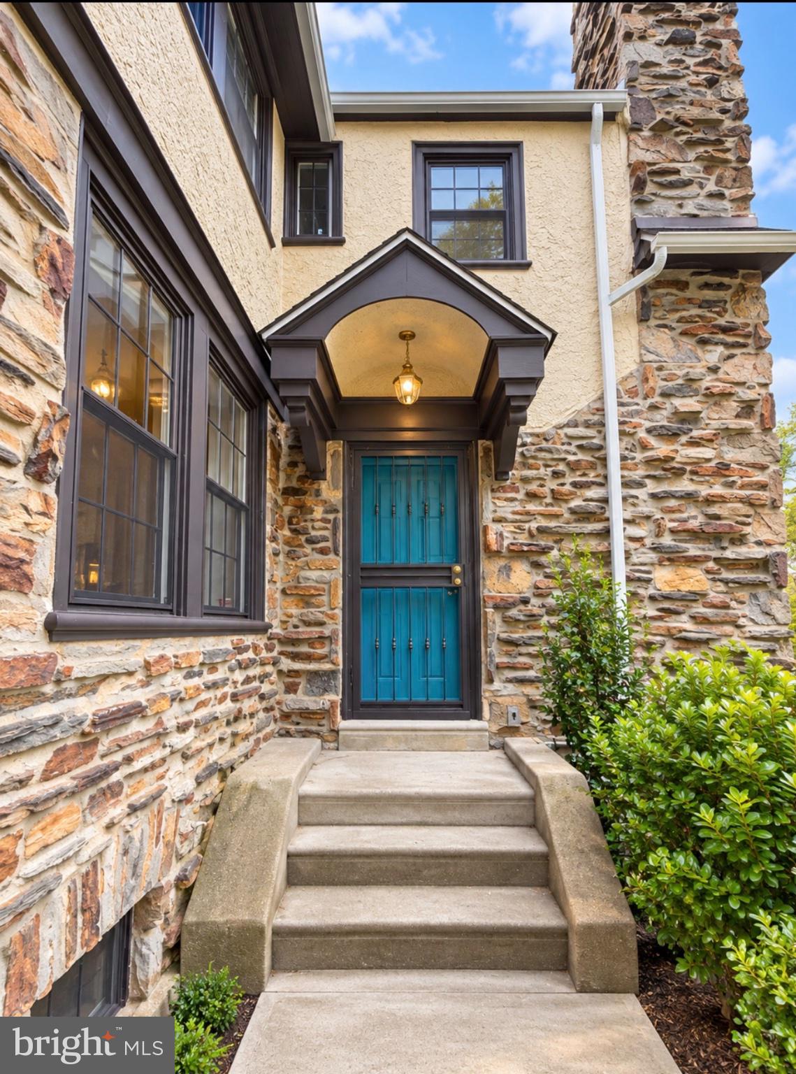 14 W ROCK HILL ROAD