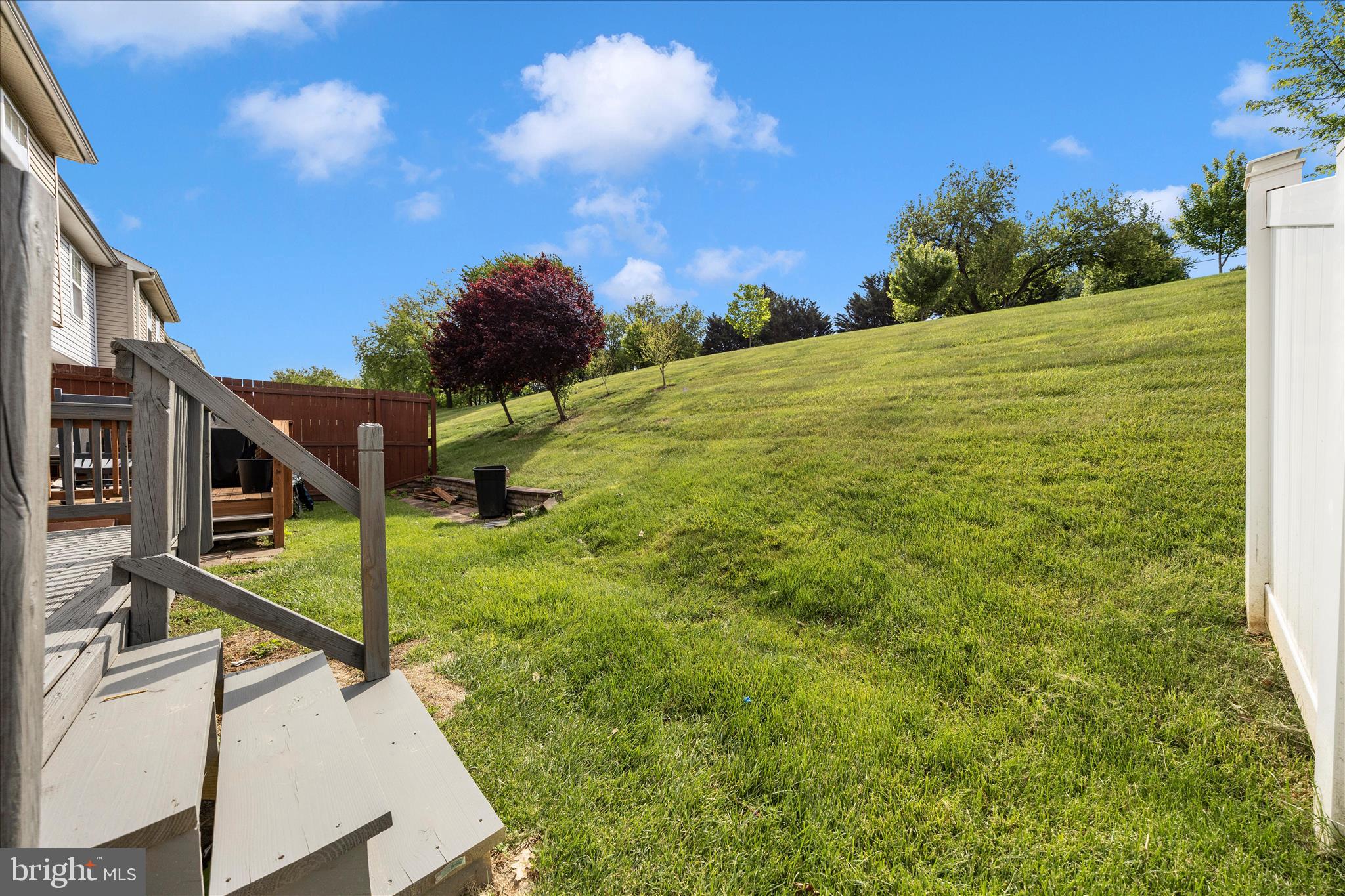 WHISPERING RIDGE - Residential