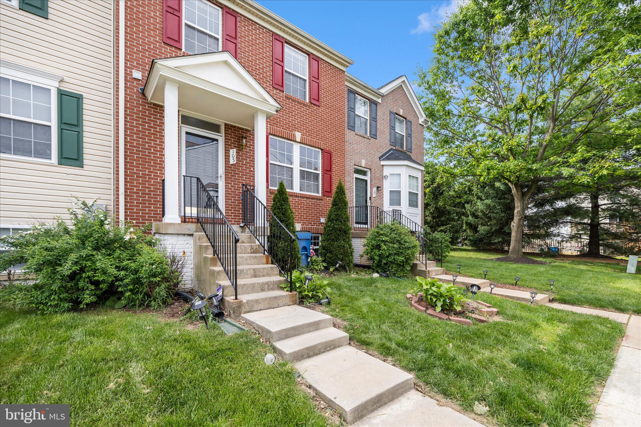 WHISPERING RIDGE - Residential