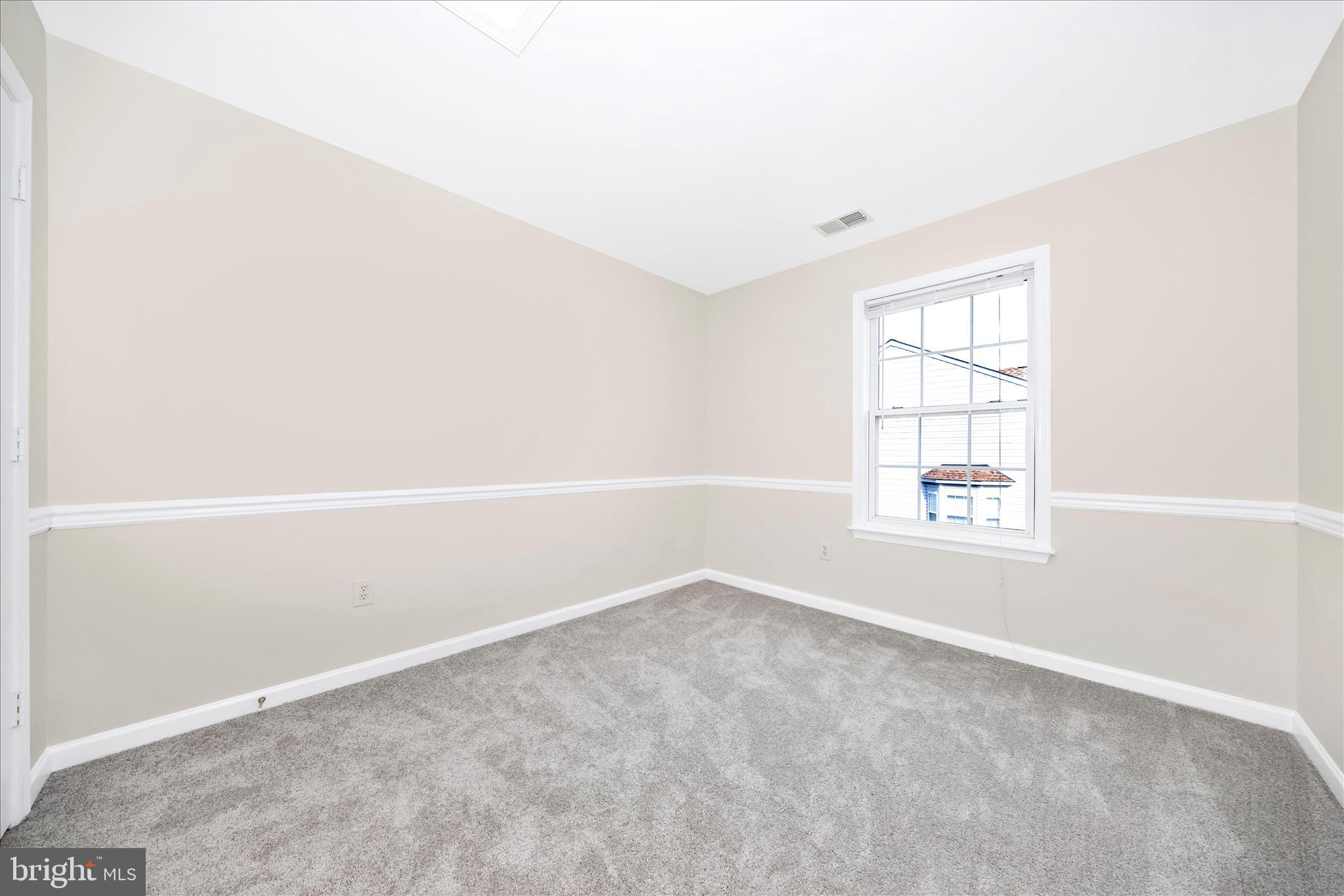 WHISPERING RIDGE - Residential