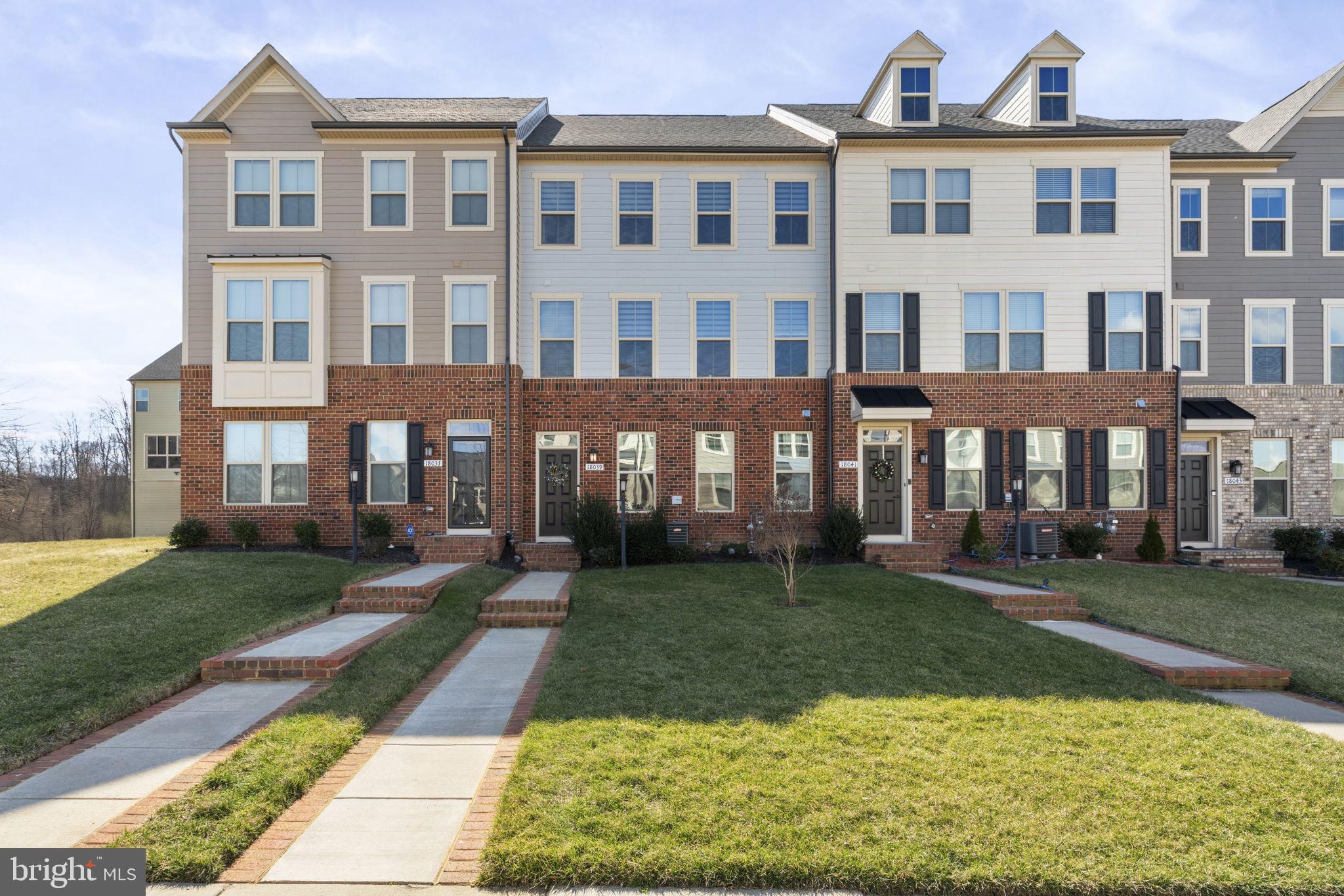 POTOMAC SHORES - Residential