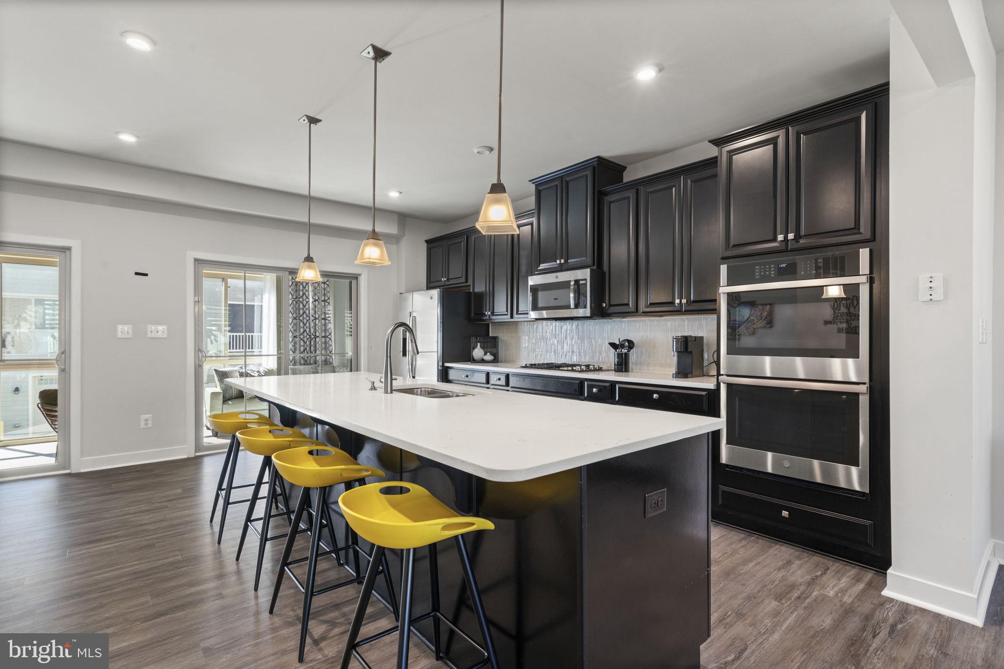 POTOMAC SHORES - Residential