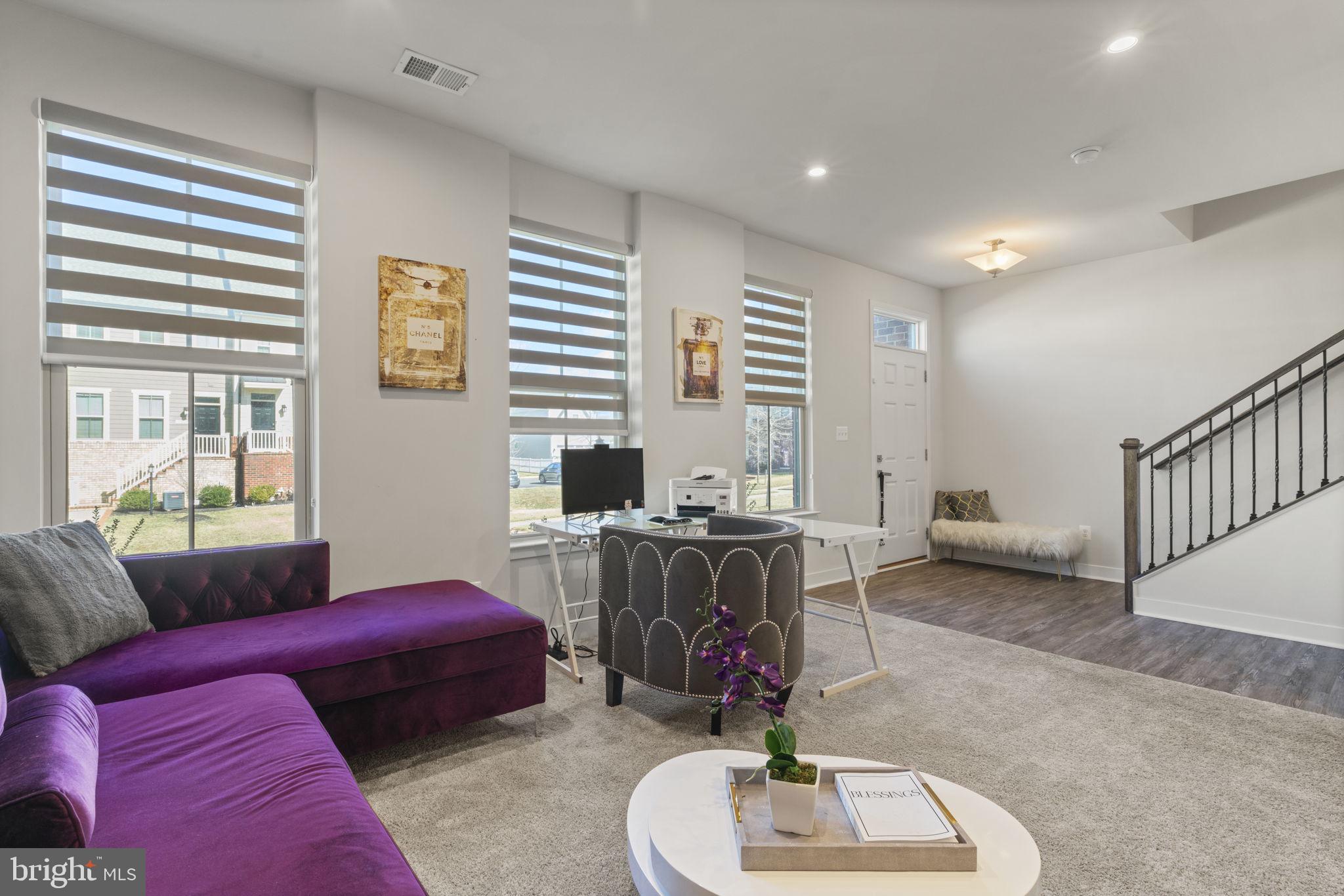 POTOMAC SHORES - Residential