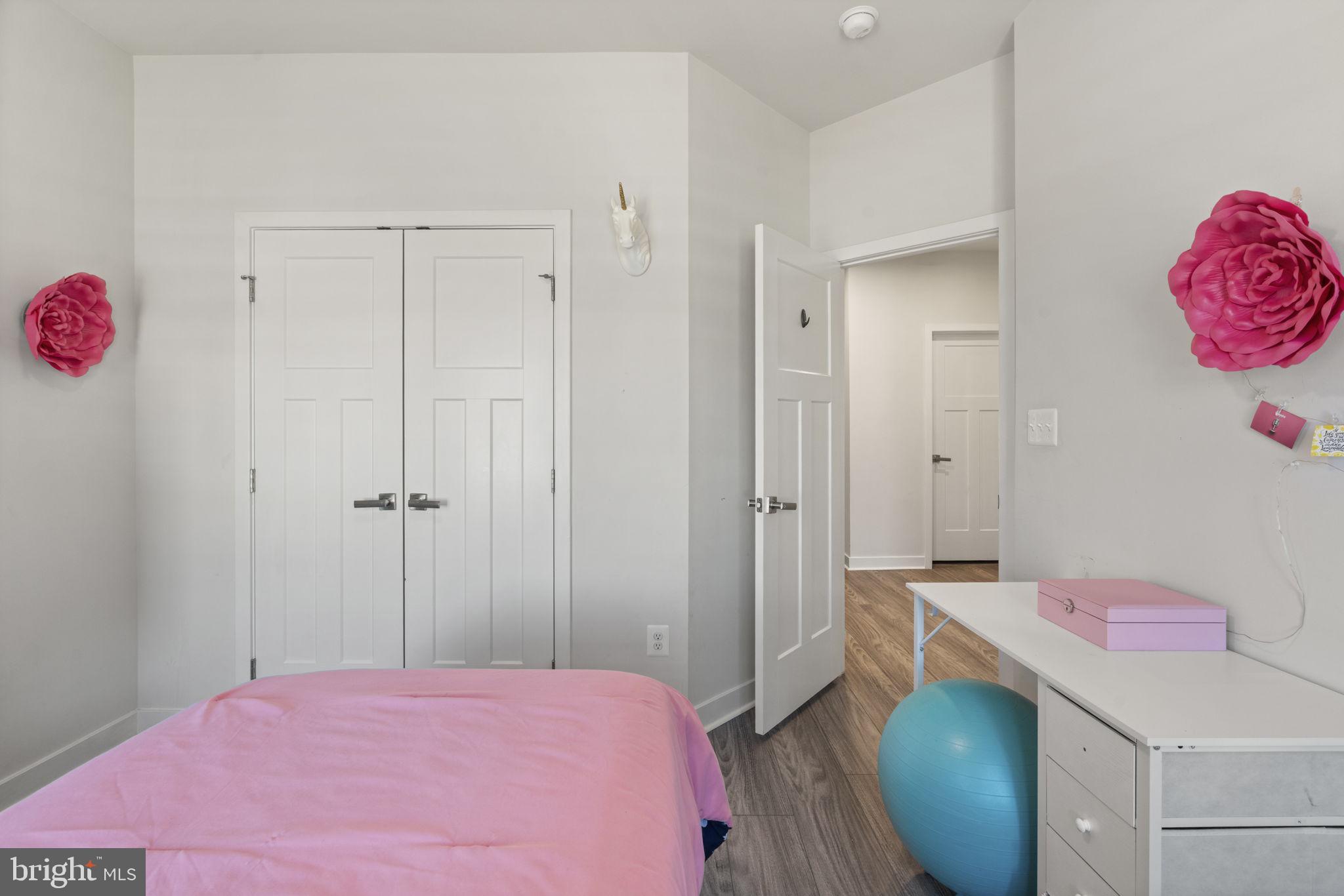 POTOMAC SHORES - Residential