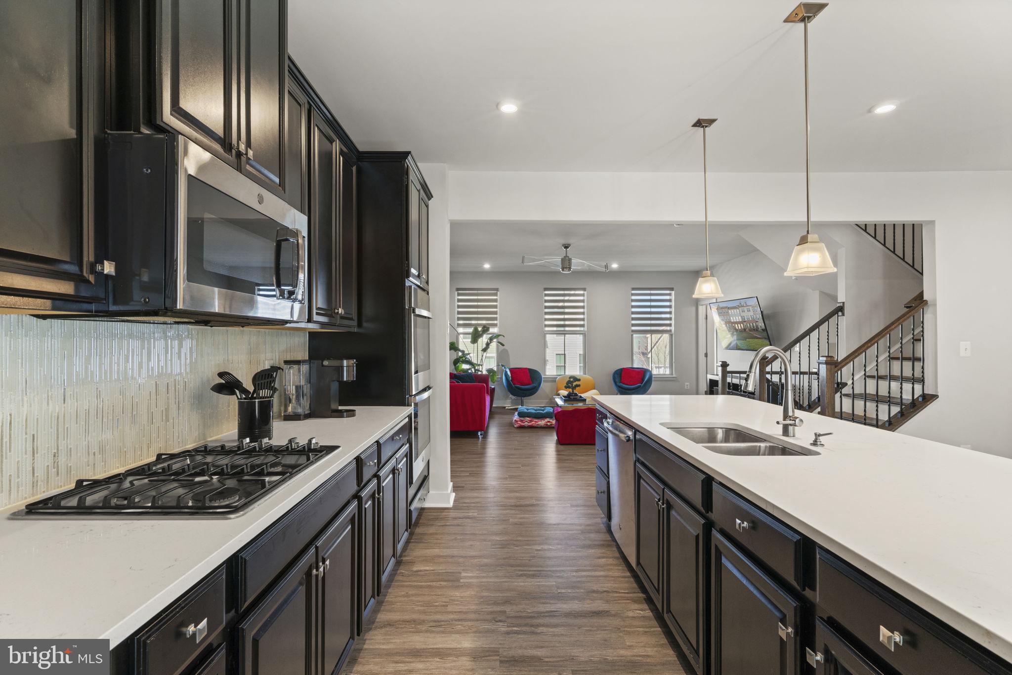 POTOMAC SHORES - Residential