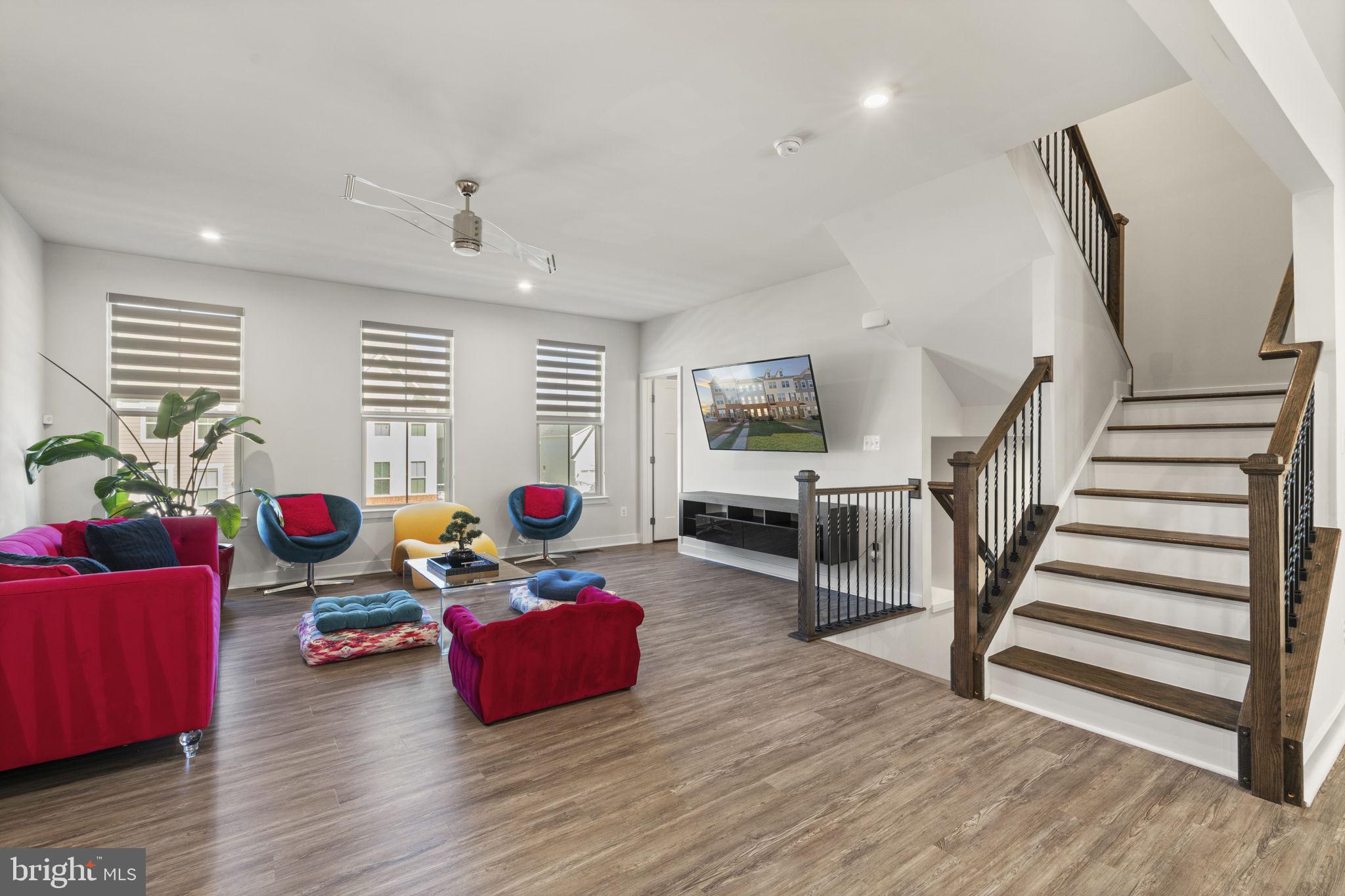 POTOMAC SHORES - Residential