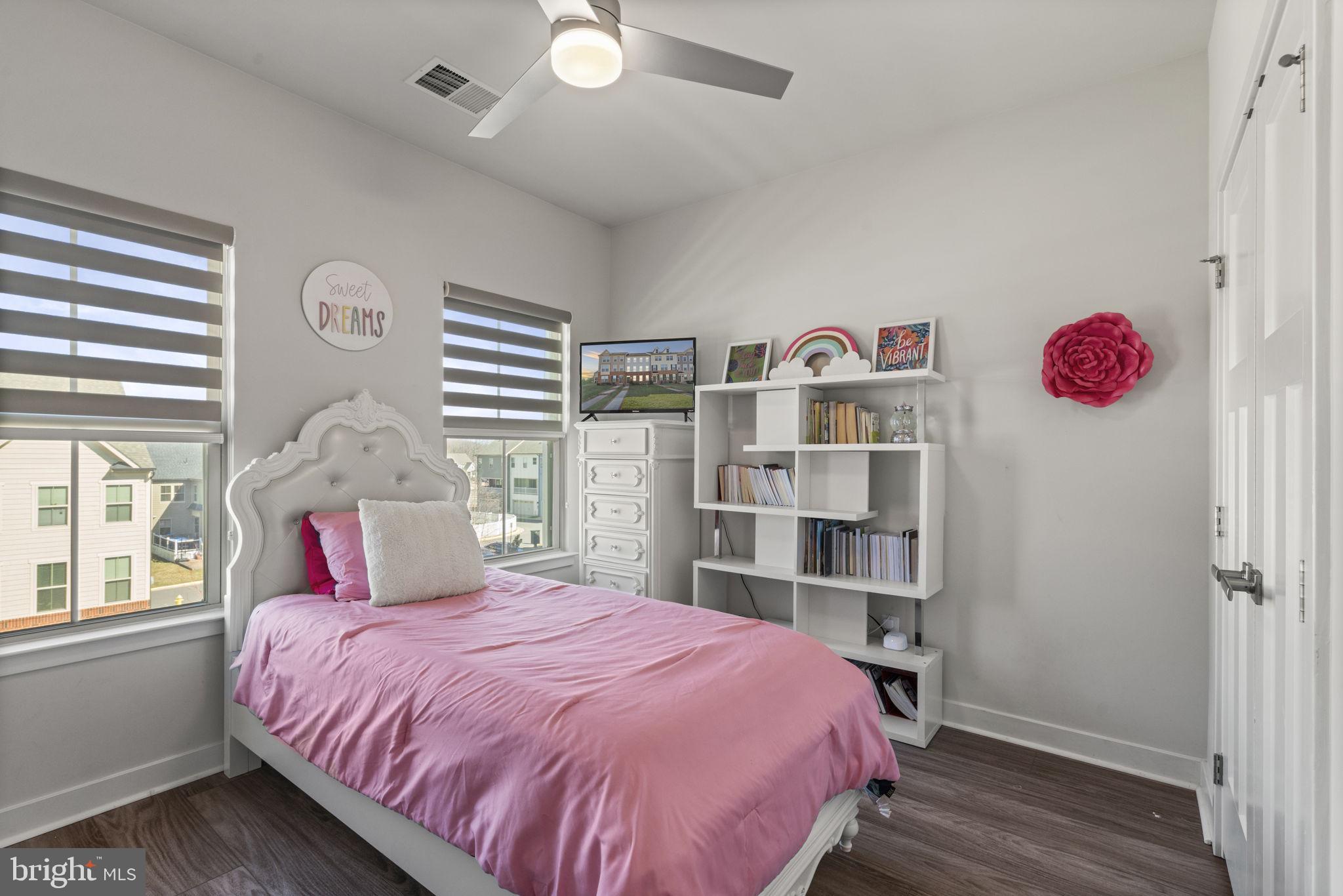 POTOMAC SHORES - Residential