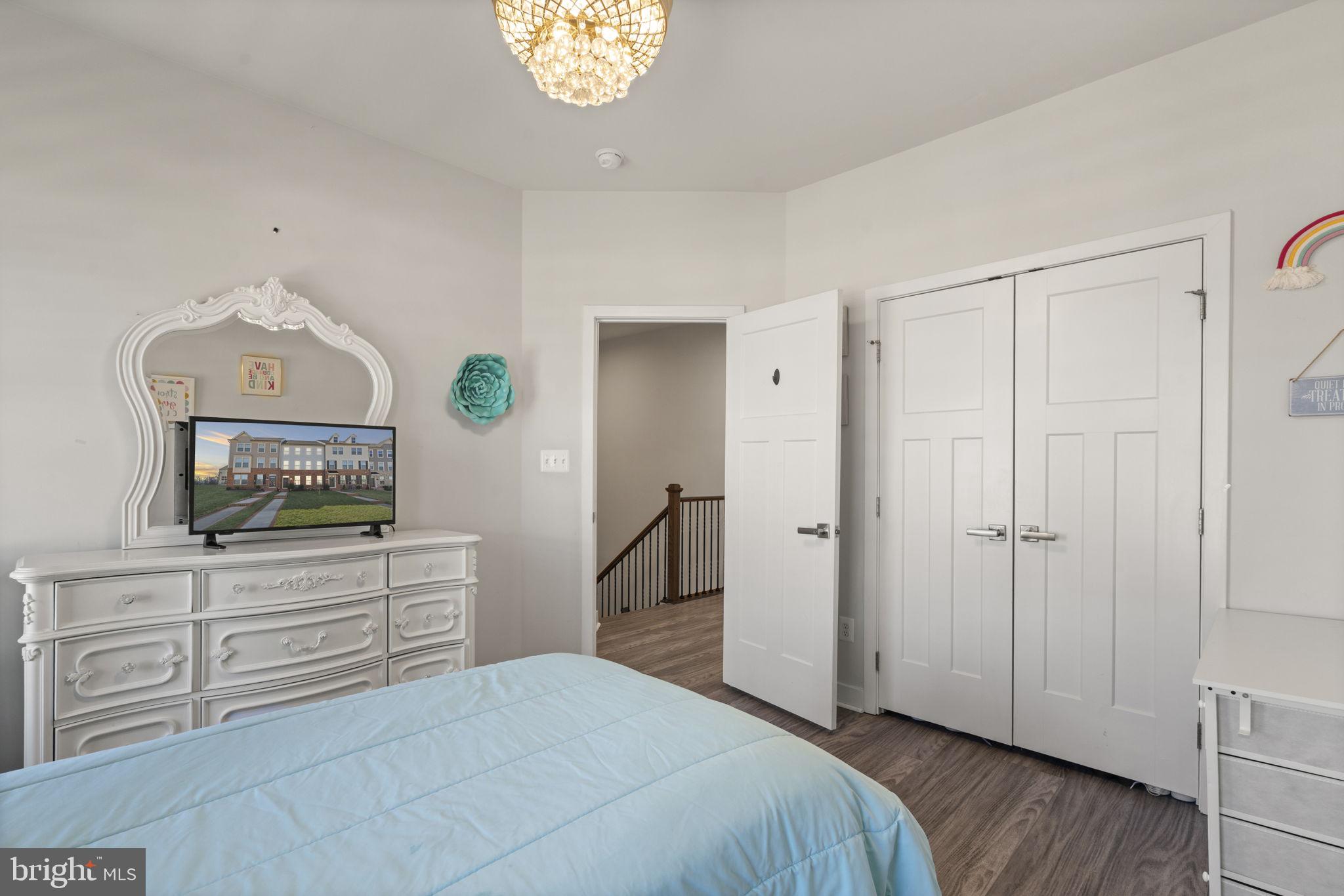 POTOMAC SHORES - Residential