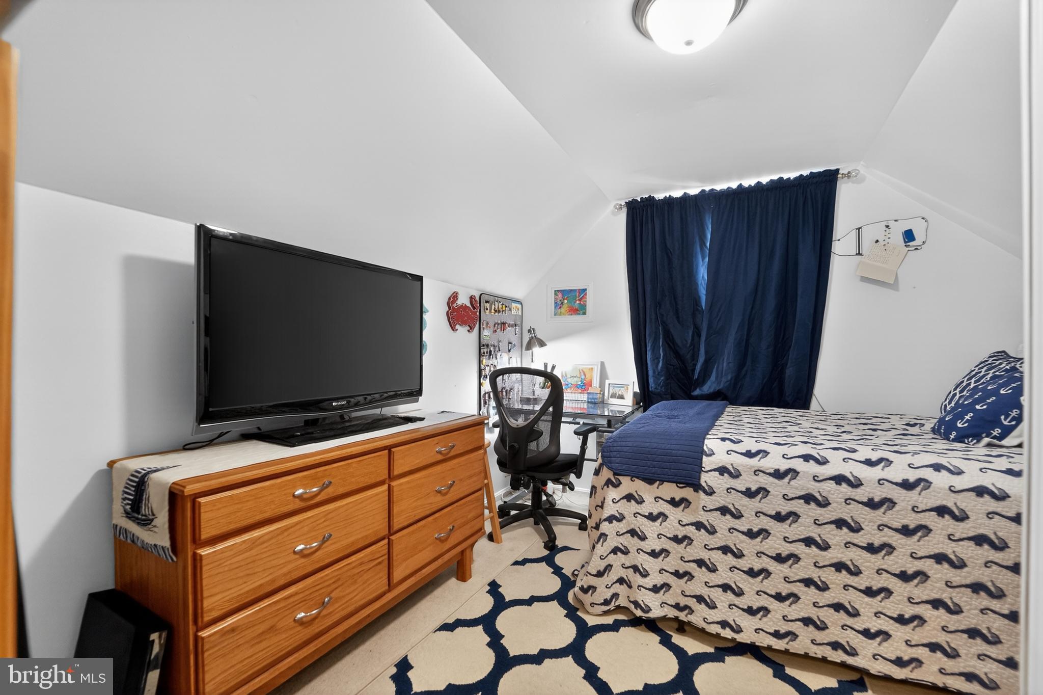 CLOVERFIELDS - Residential