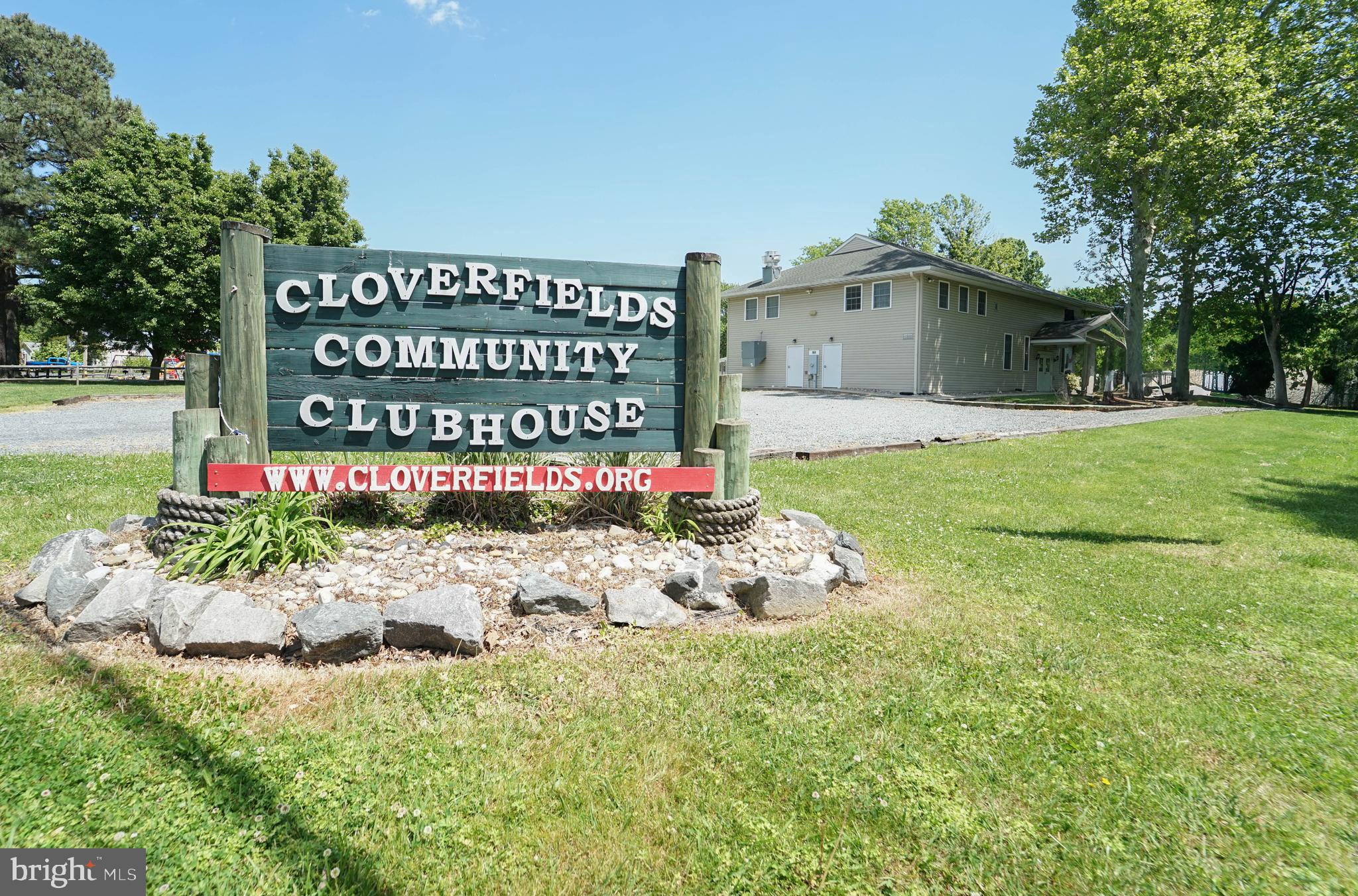 CLOVERFIELDS - Residential