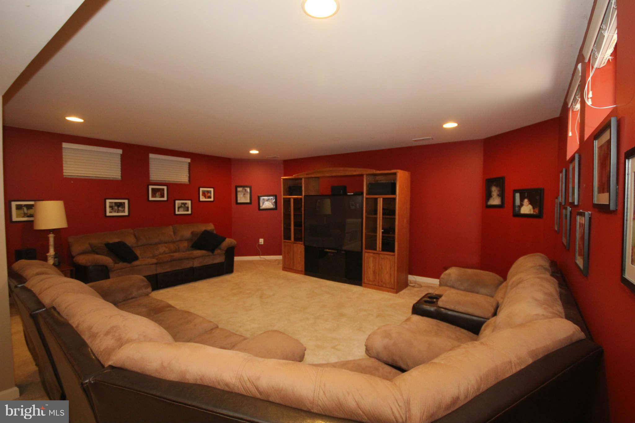 WALNEY ROAD - Residential