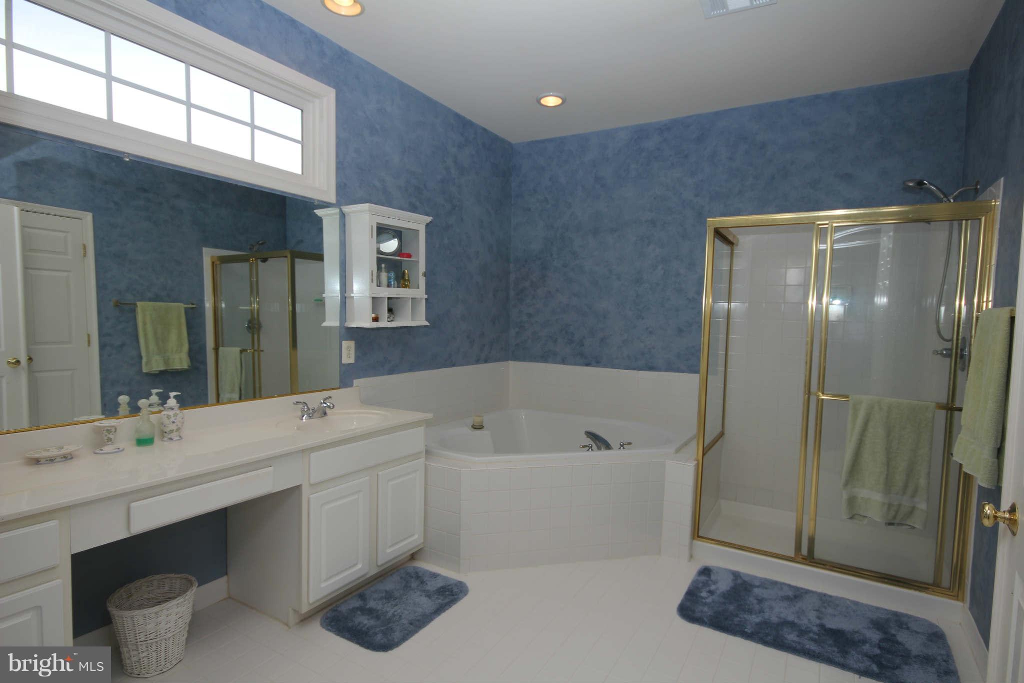 WALNEY ROAD - Residential