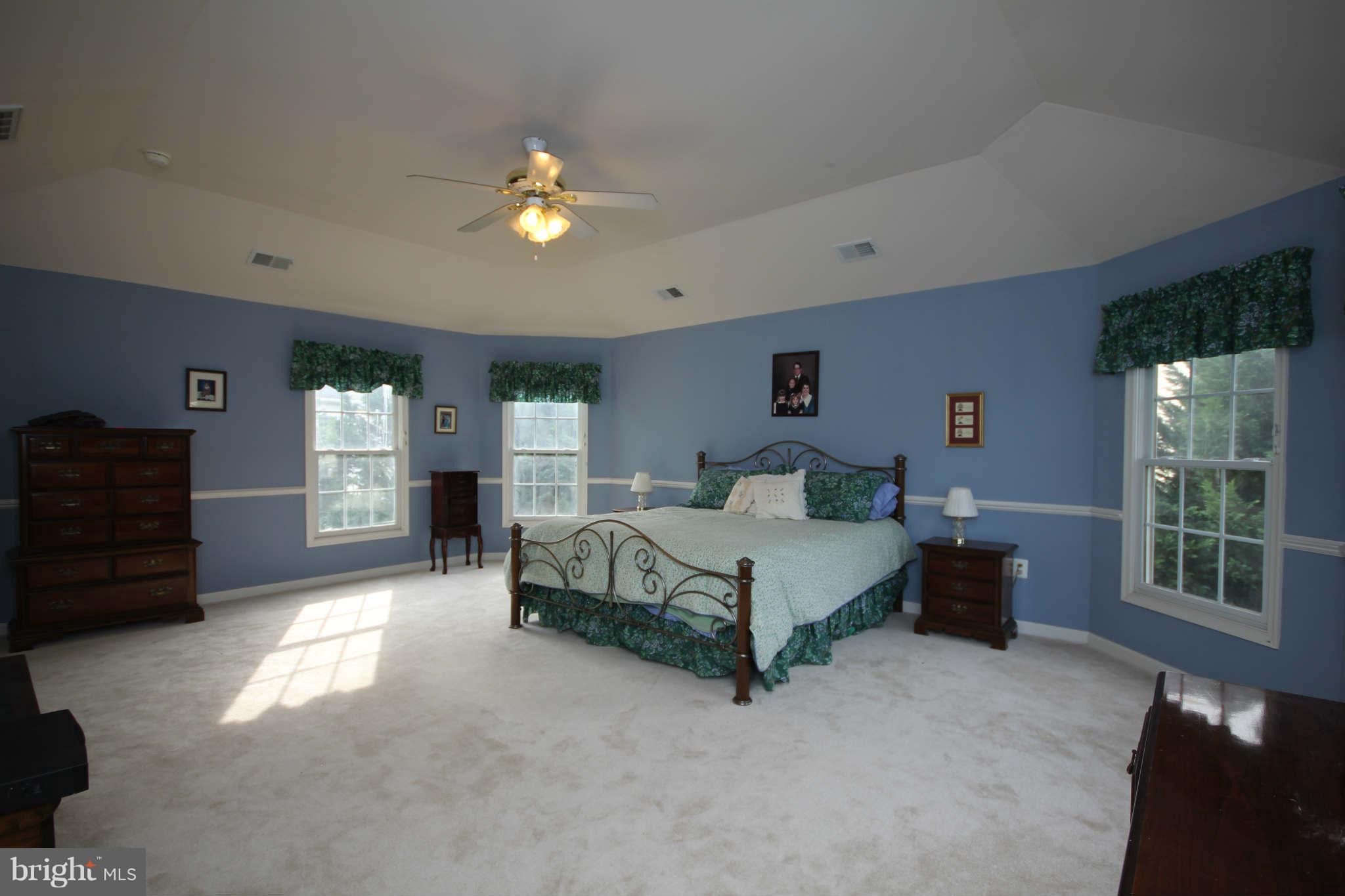 WALNEY ROAD - Residential