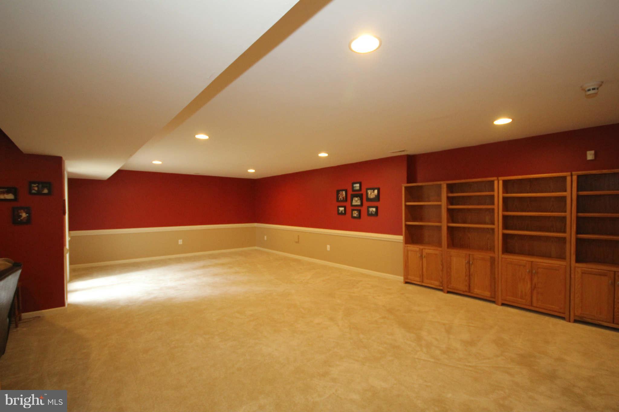 WALNEY ROAD - Residential