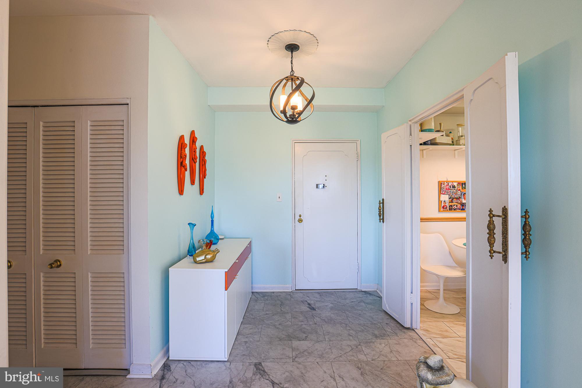 ELEVEN SLADE - Residential