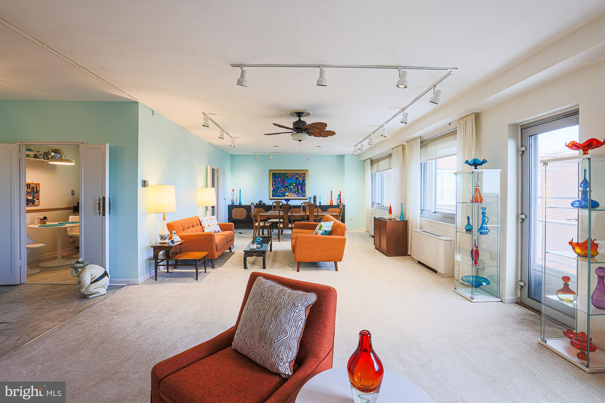 ELEVEN SLADE - Residential