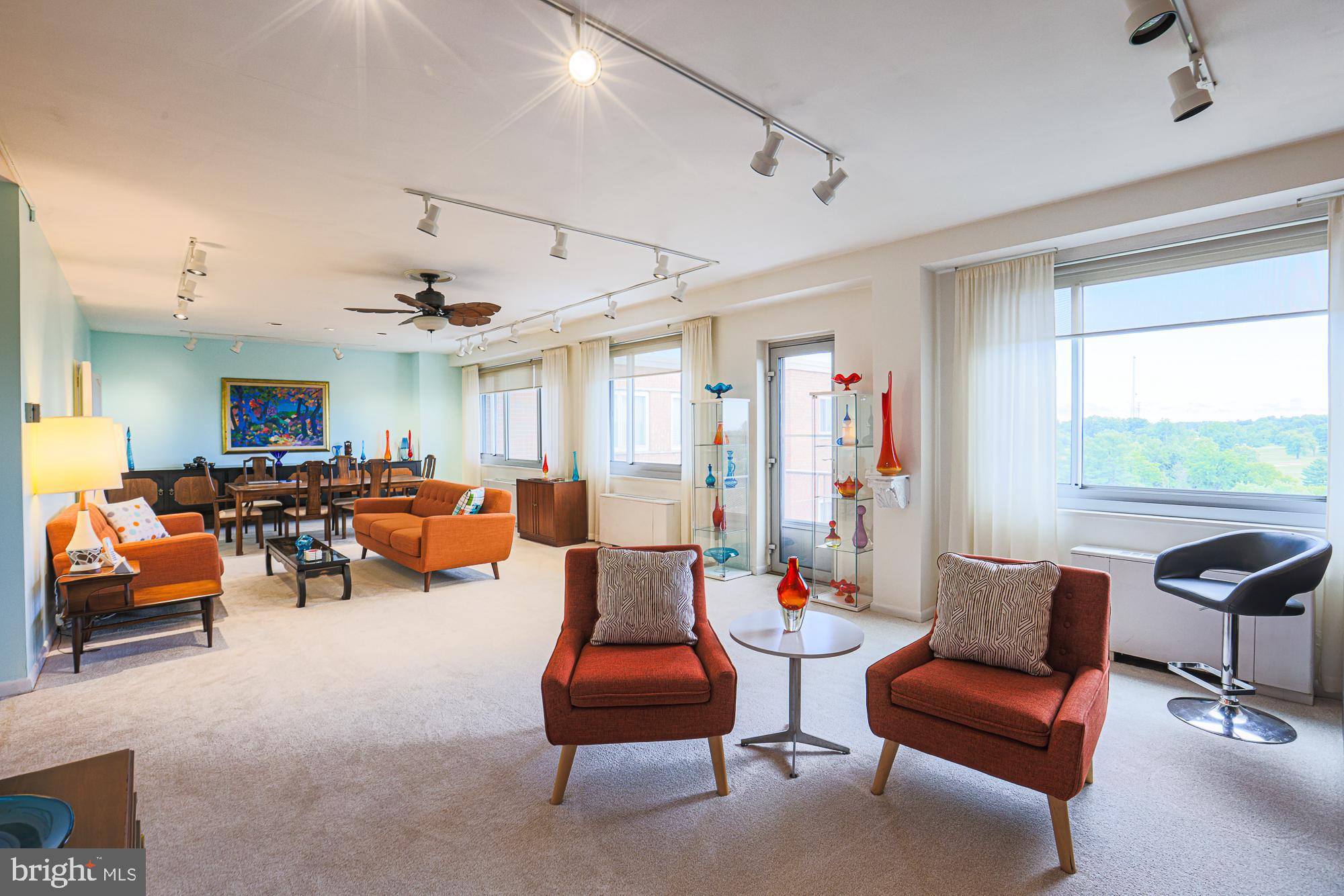 ELEVEN SLADE - Residential