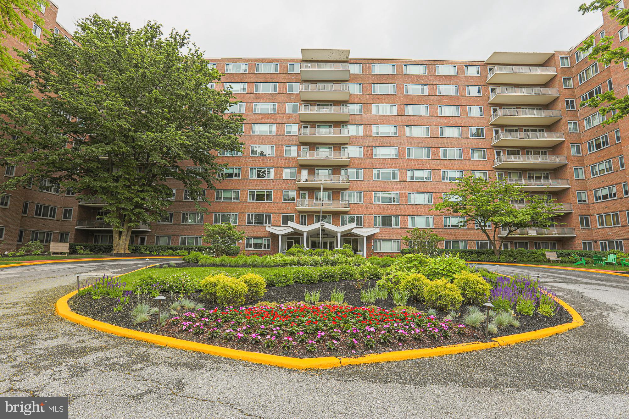 ELEVEN SLADE - Residential