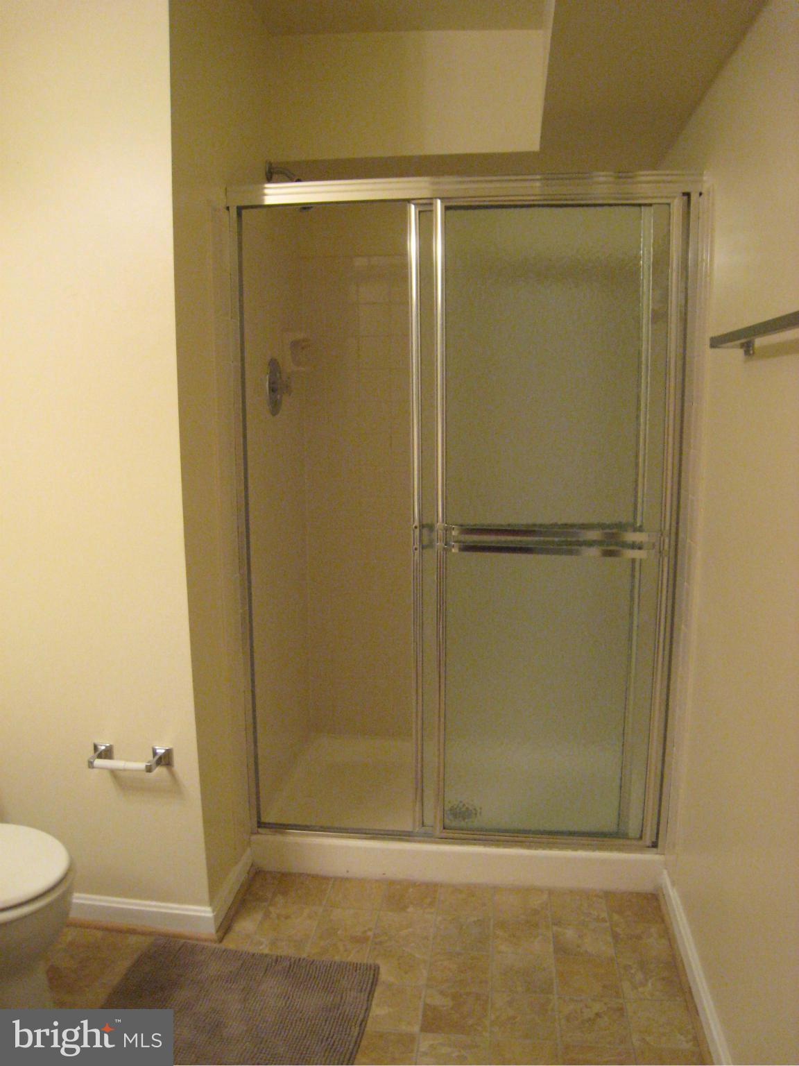 SURREY AT MANCHESTER LAKES - Residential