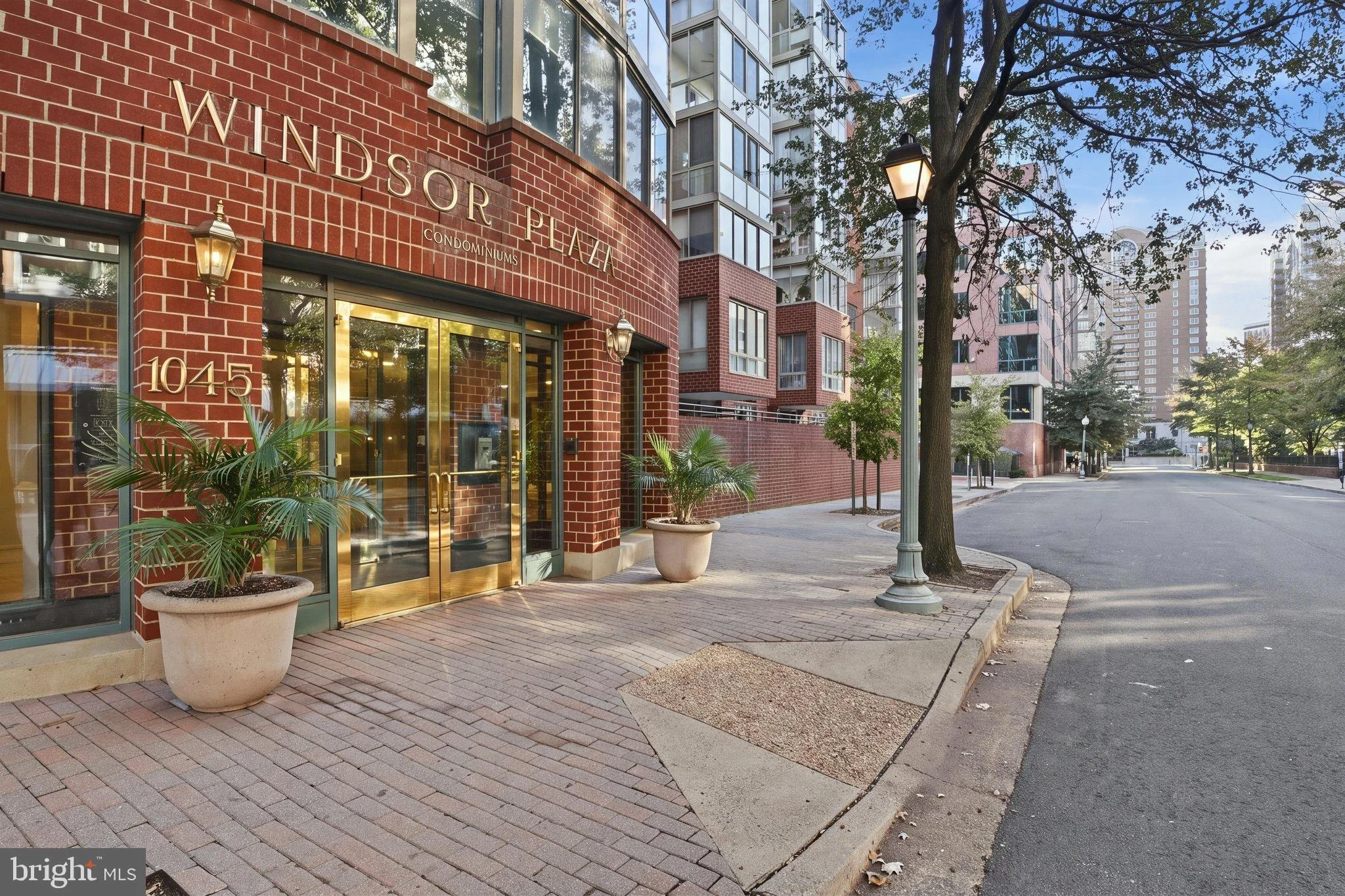 1045 N Utah Street N Unit 2-401