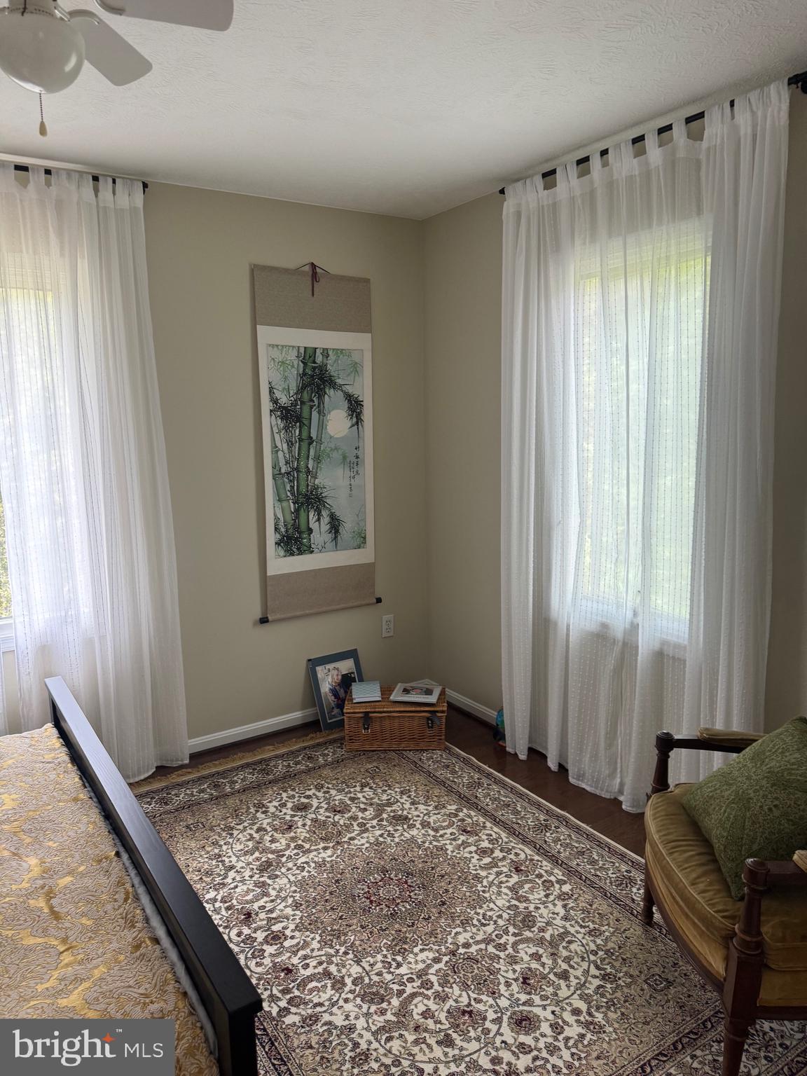 POCA BELLA FARM - Residential Lease