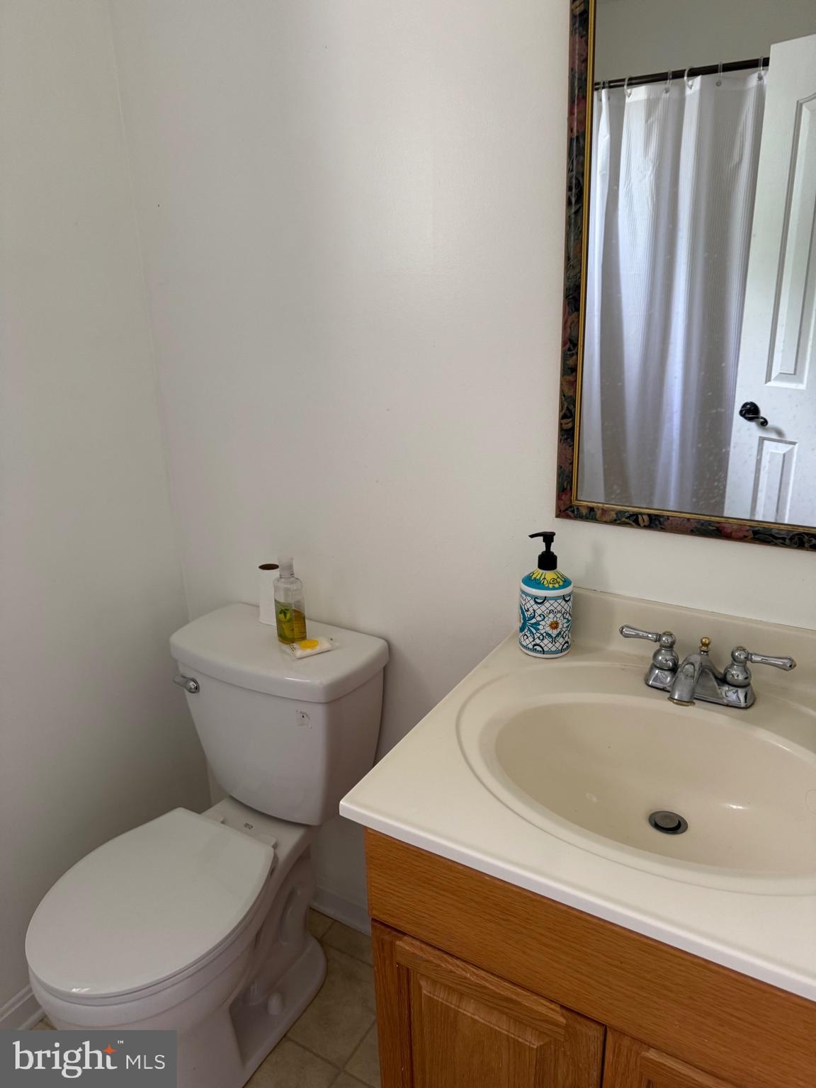 POCA BELLA FARM - Residential Lease