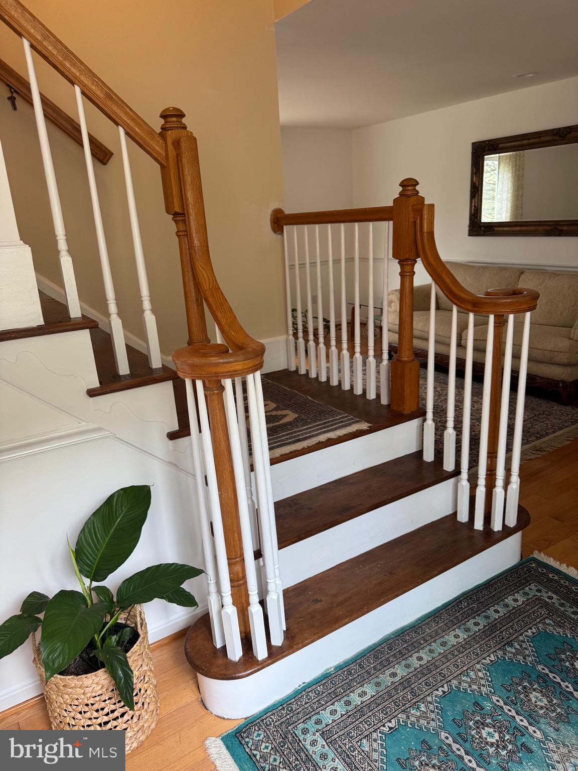 POCA BELLA FARM - Residential Lease