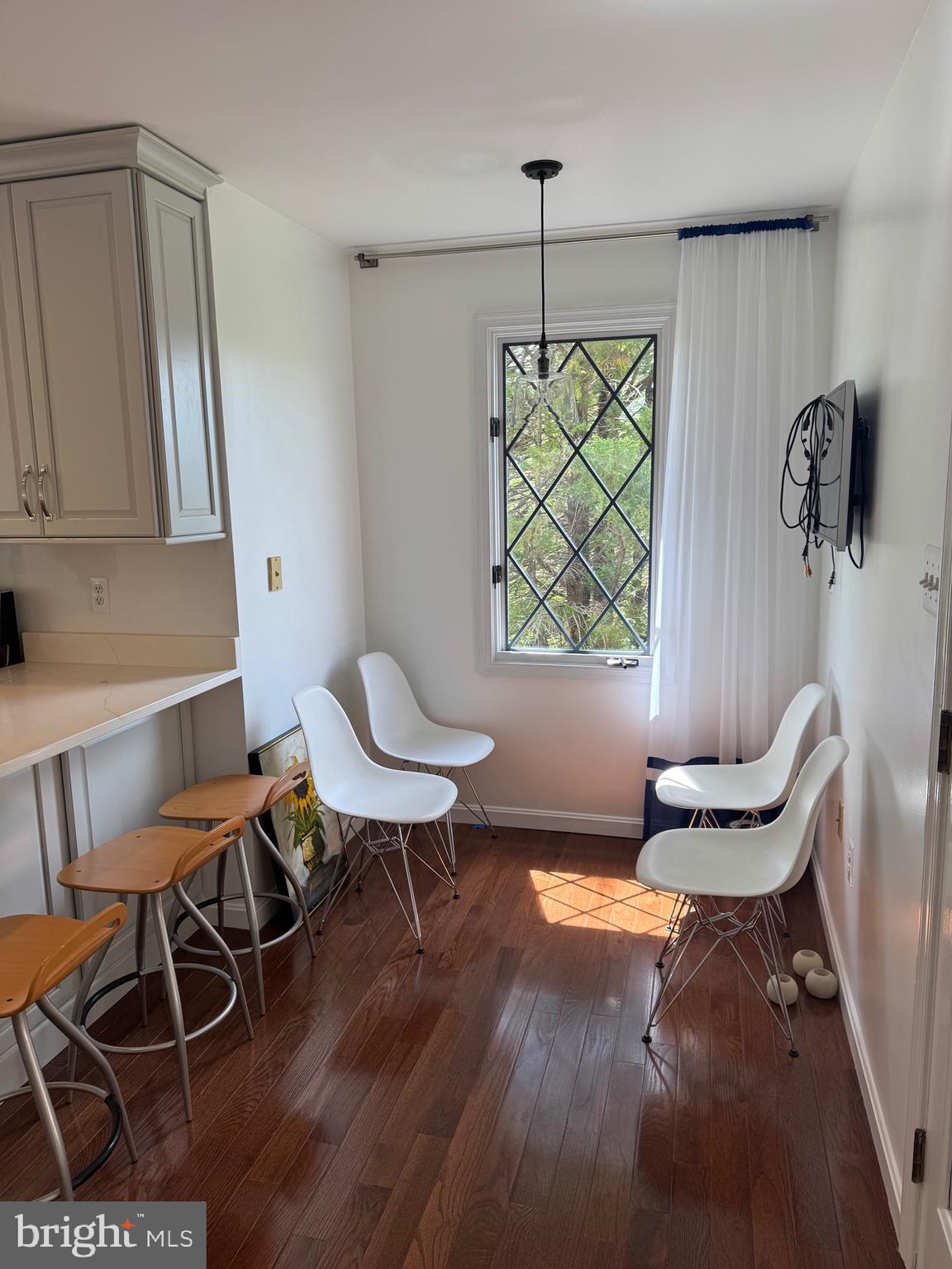 POCA BELLA FARM - Residential Lease