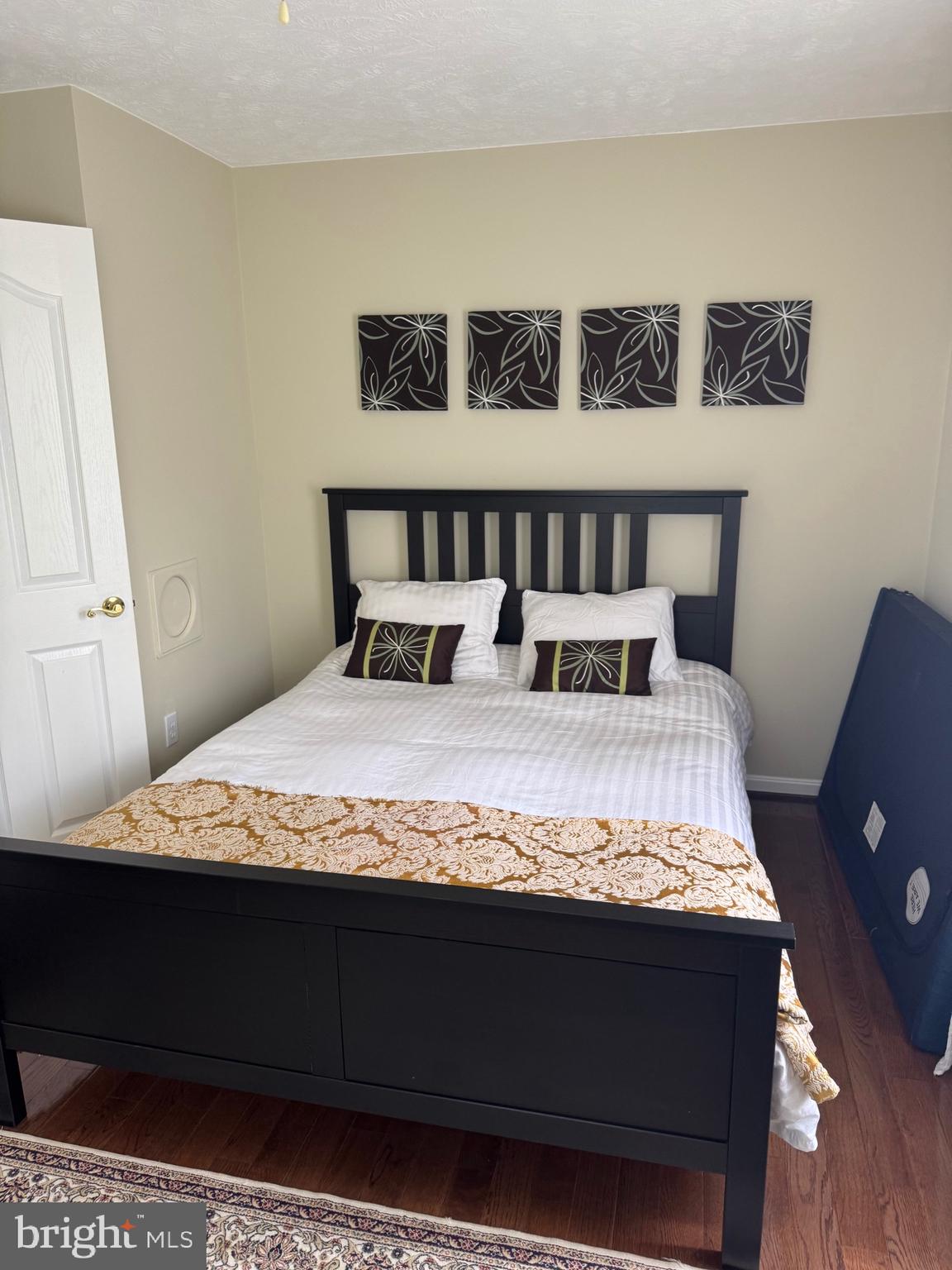 POCA BELLA FARM - Residential Lease