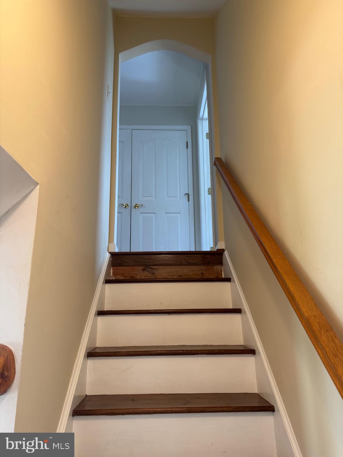 POCA BELLA FARM - Residential Lease