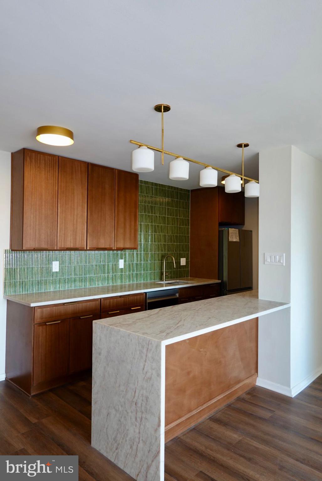 2475 VIRGINIA AVE NW 914