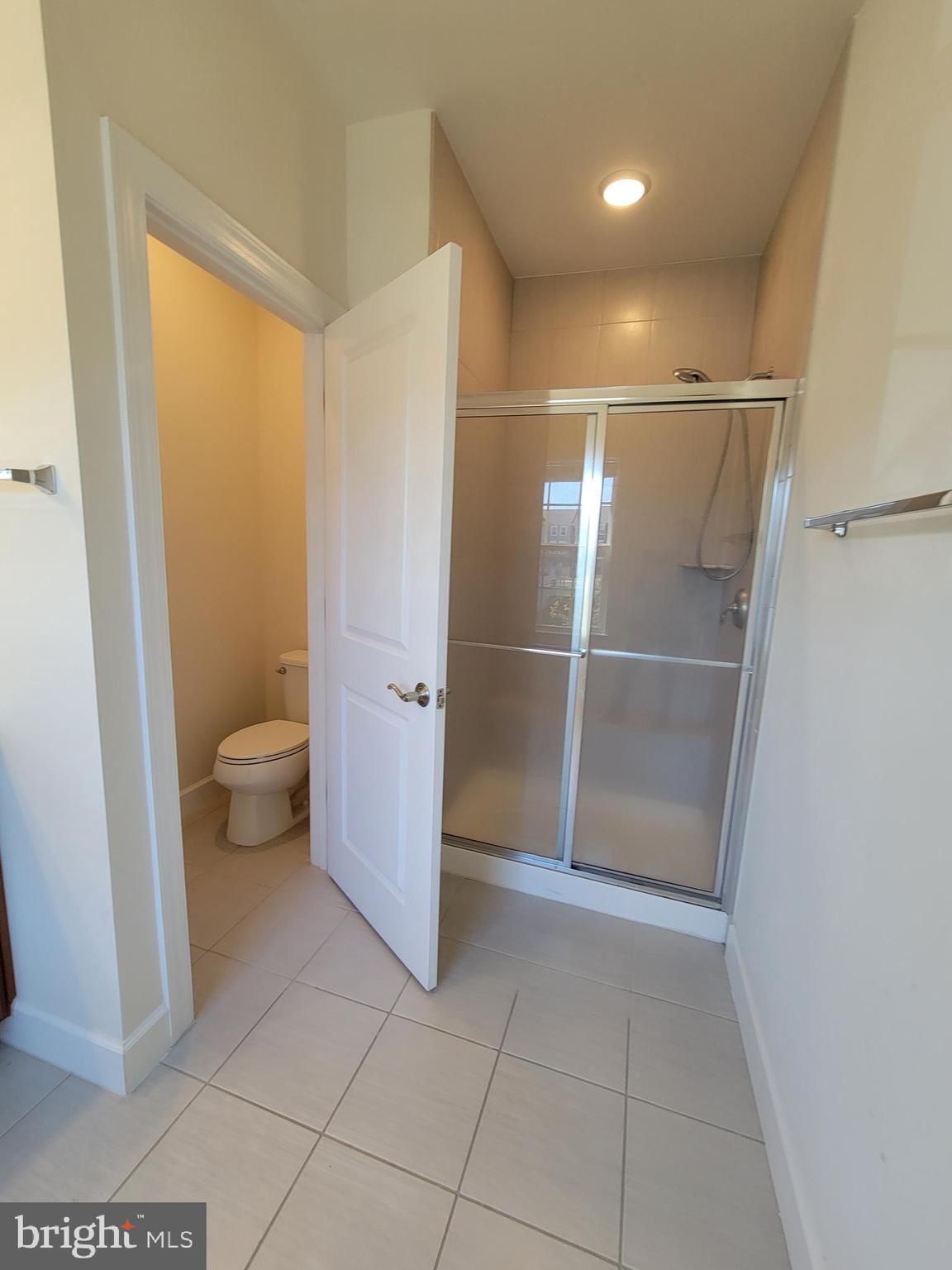 BRADLEY SQUARE - Residential